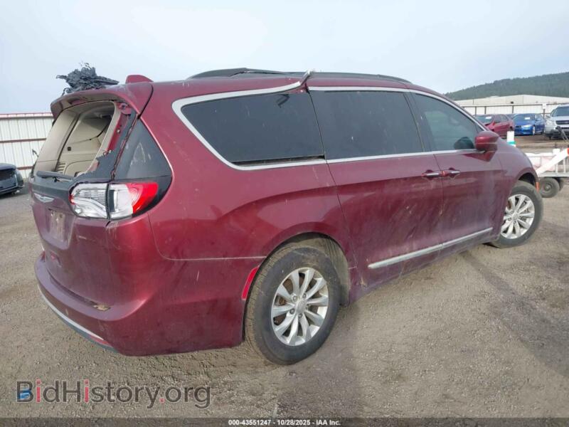2017 Chrysler PACIFICA (VIN 2C4RC1BG2HR795679) — фото 4 из 16