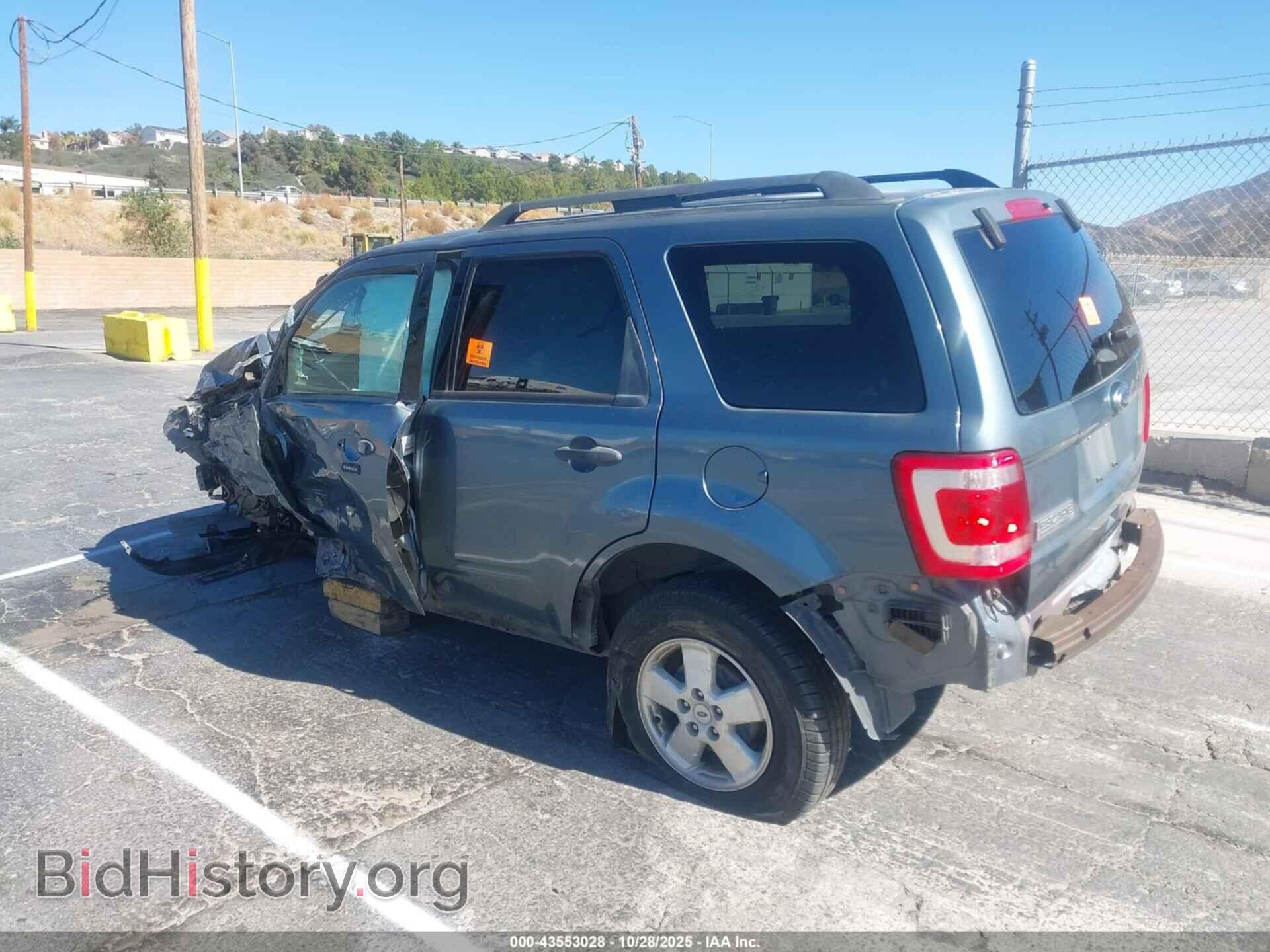 2012 FORD ESCAPE - VIN: 1FMCU0D76CKC45768 - Фото 3
