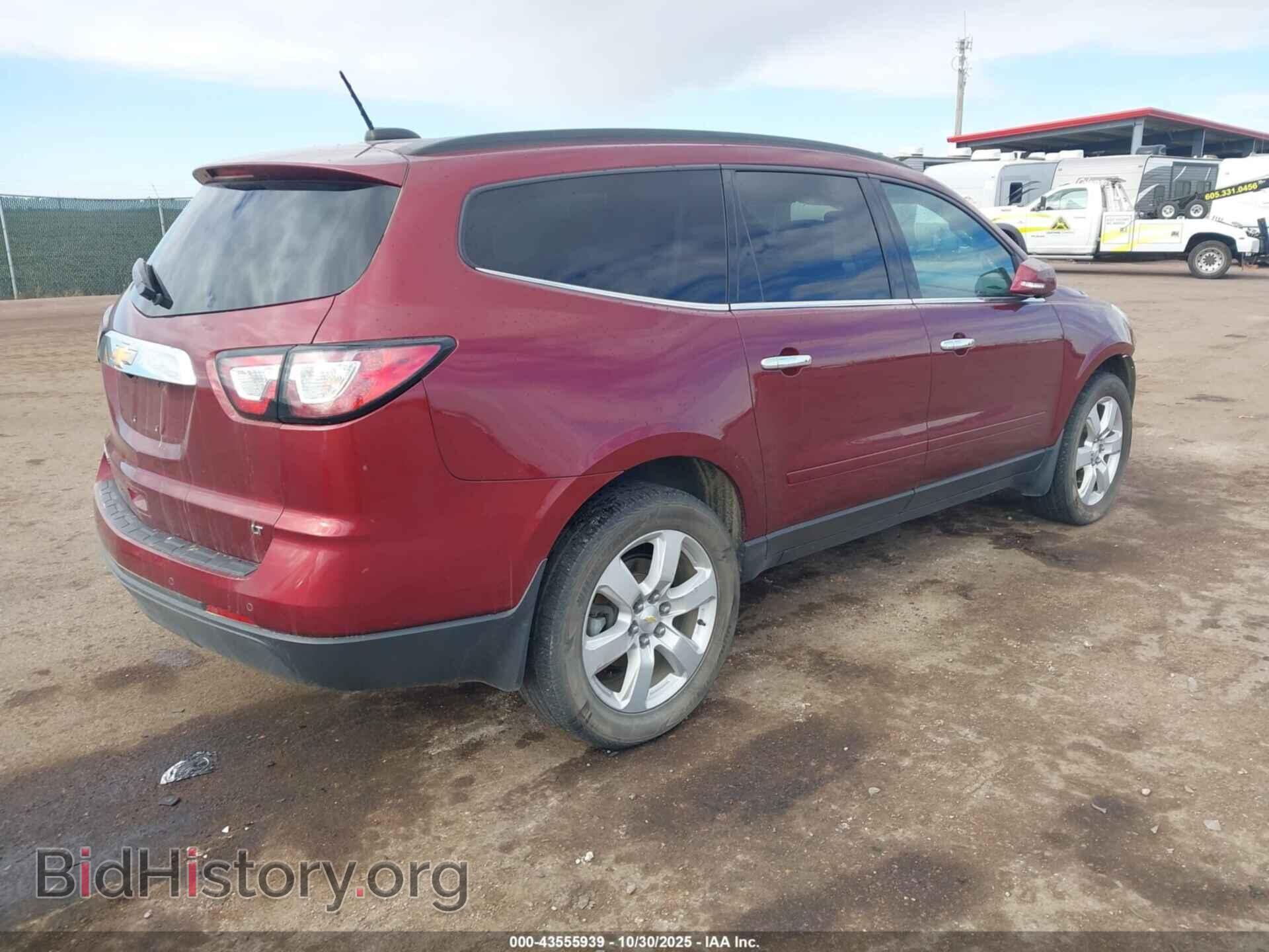 2017 CHEVROLET TRAVERSE - VIN: 1GNKRGKD8HJ276740 - Фото 4