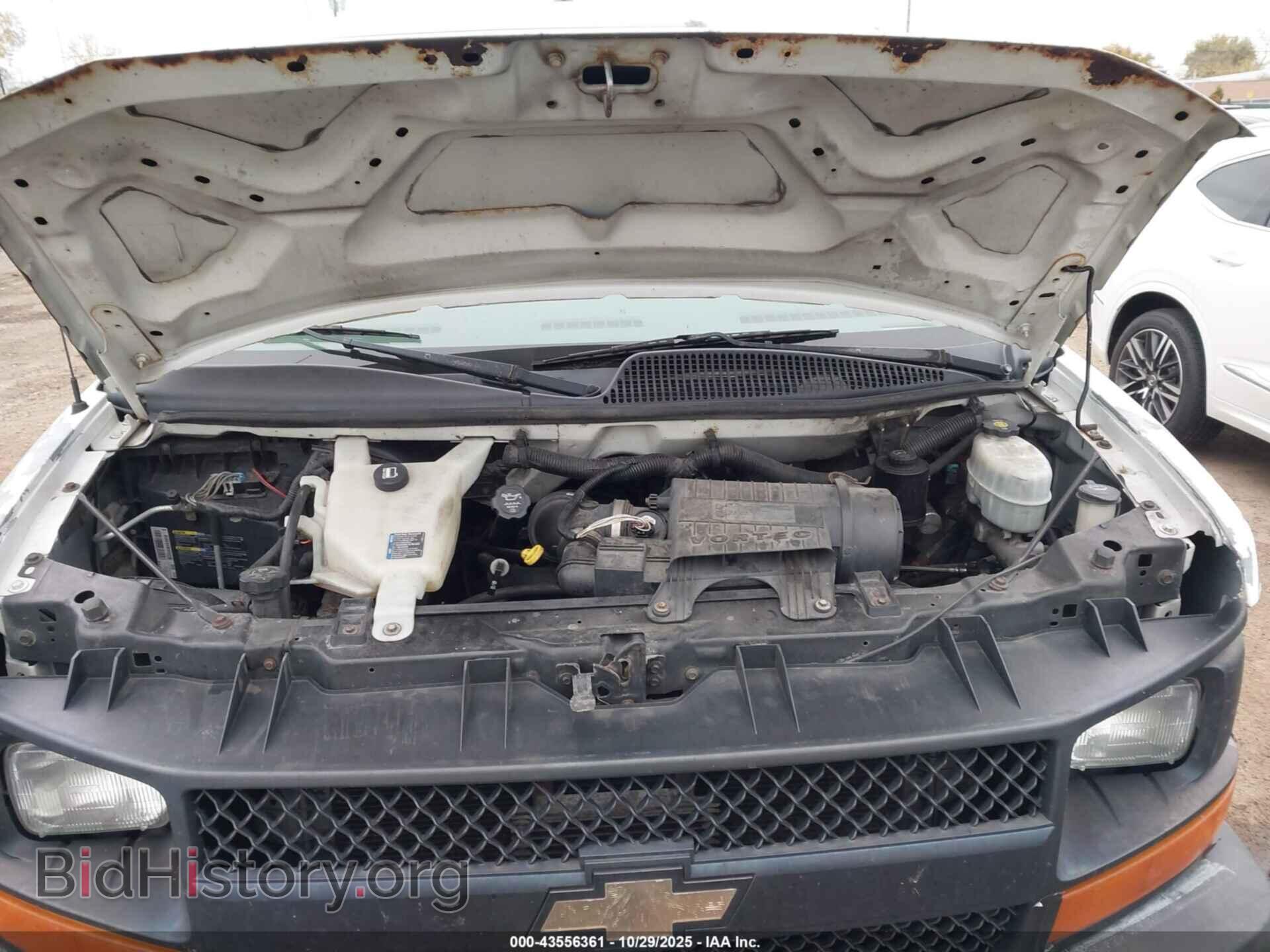 2010 CHEVROLET EXPRESS 2500 - VIN: 1GCZGFBA2A1155432 - Фото 10