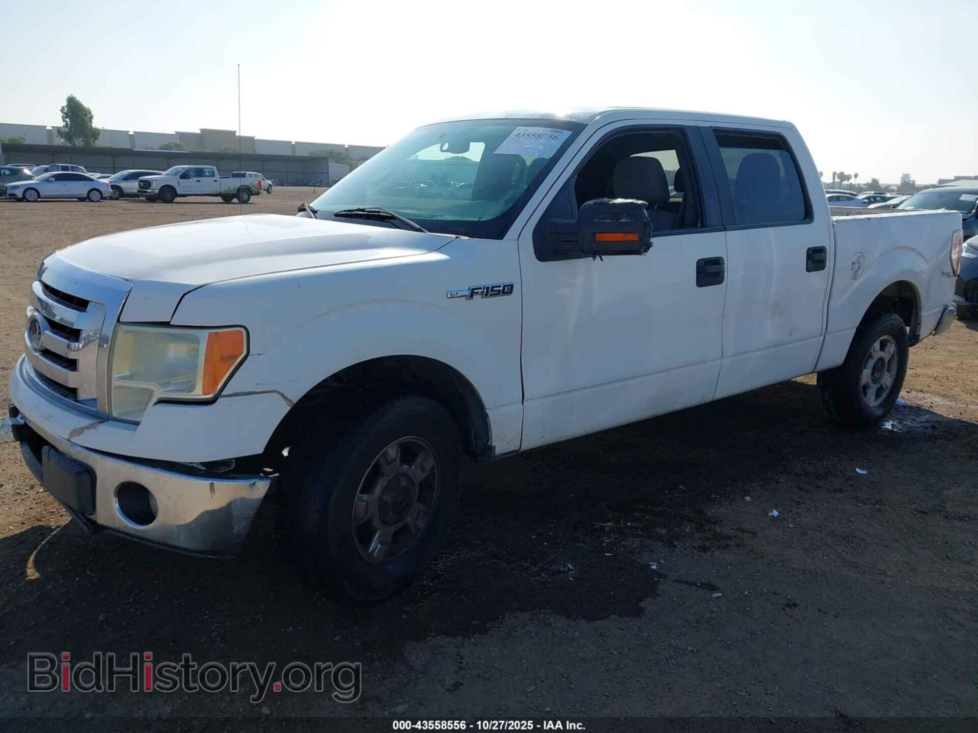 2011 FORD F-150 - VIN: 1FTFW1CF3BFD13817 - Фото 2