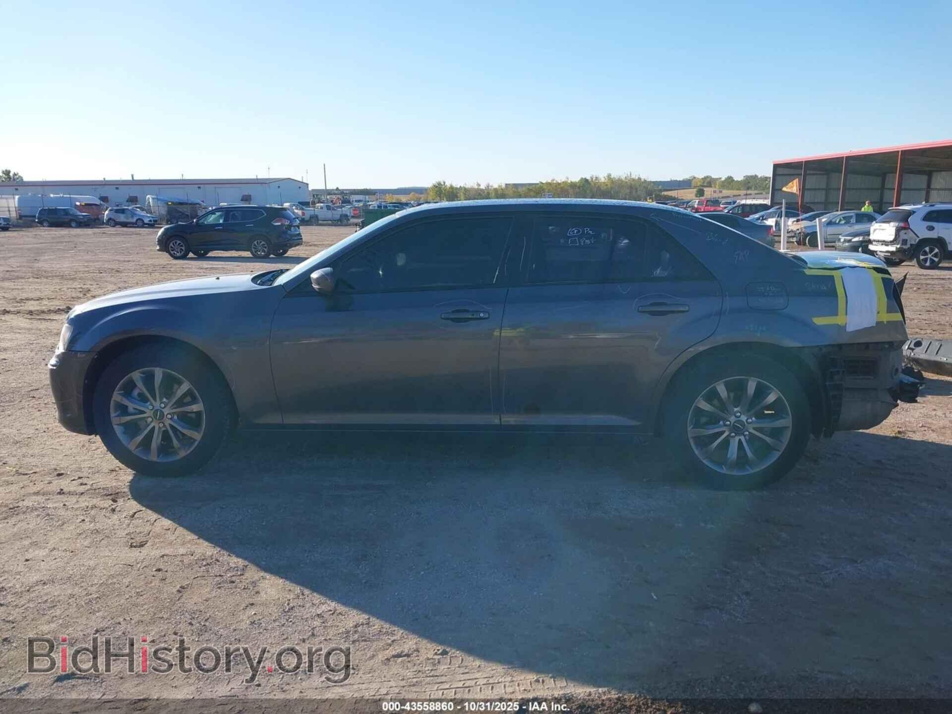 2014 CHRYSLER 300 - VIN: 2C3CCAGG7EH357390 - Фото 15