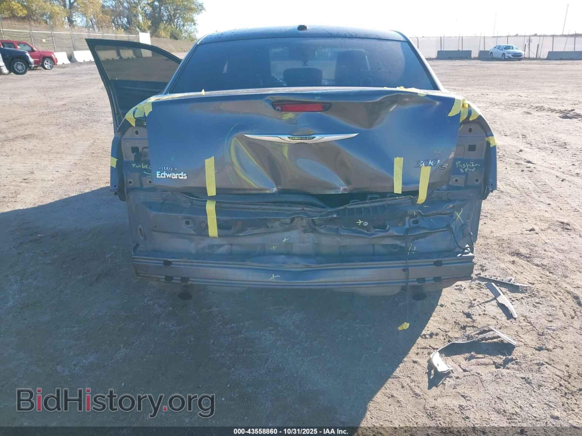 2014 CHRYSLER 300 - VIN: 2C3CCAGG7EH357390 - Фото 6