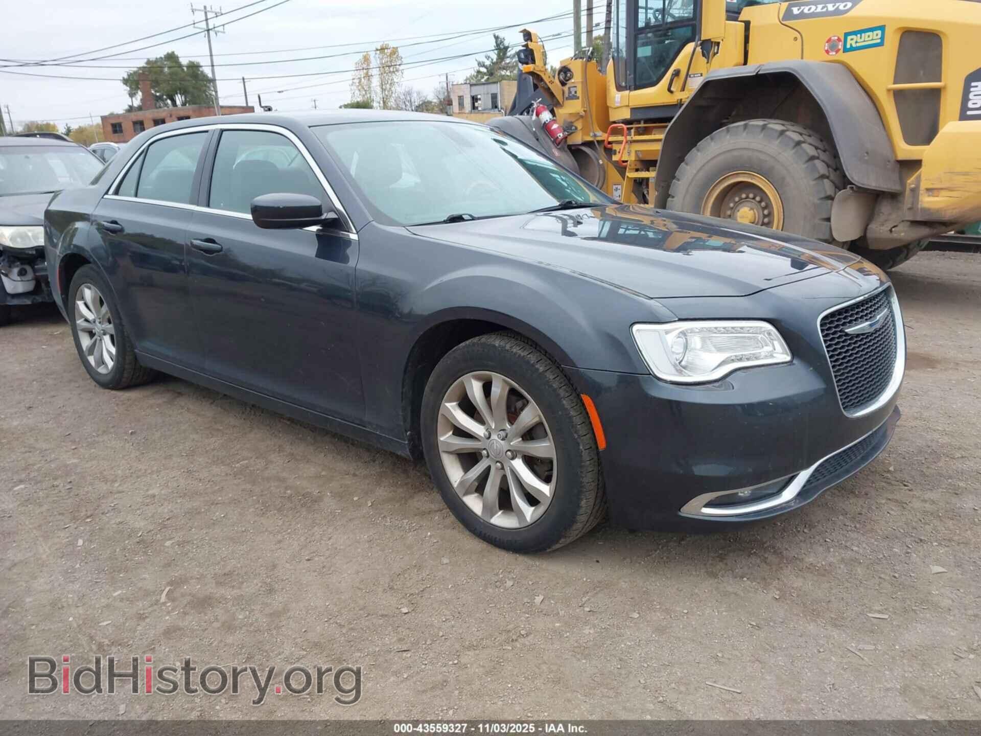 Фотография 2C3CCARG2HH541864 - CHRYSLER 300 2017