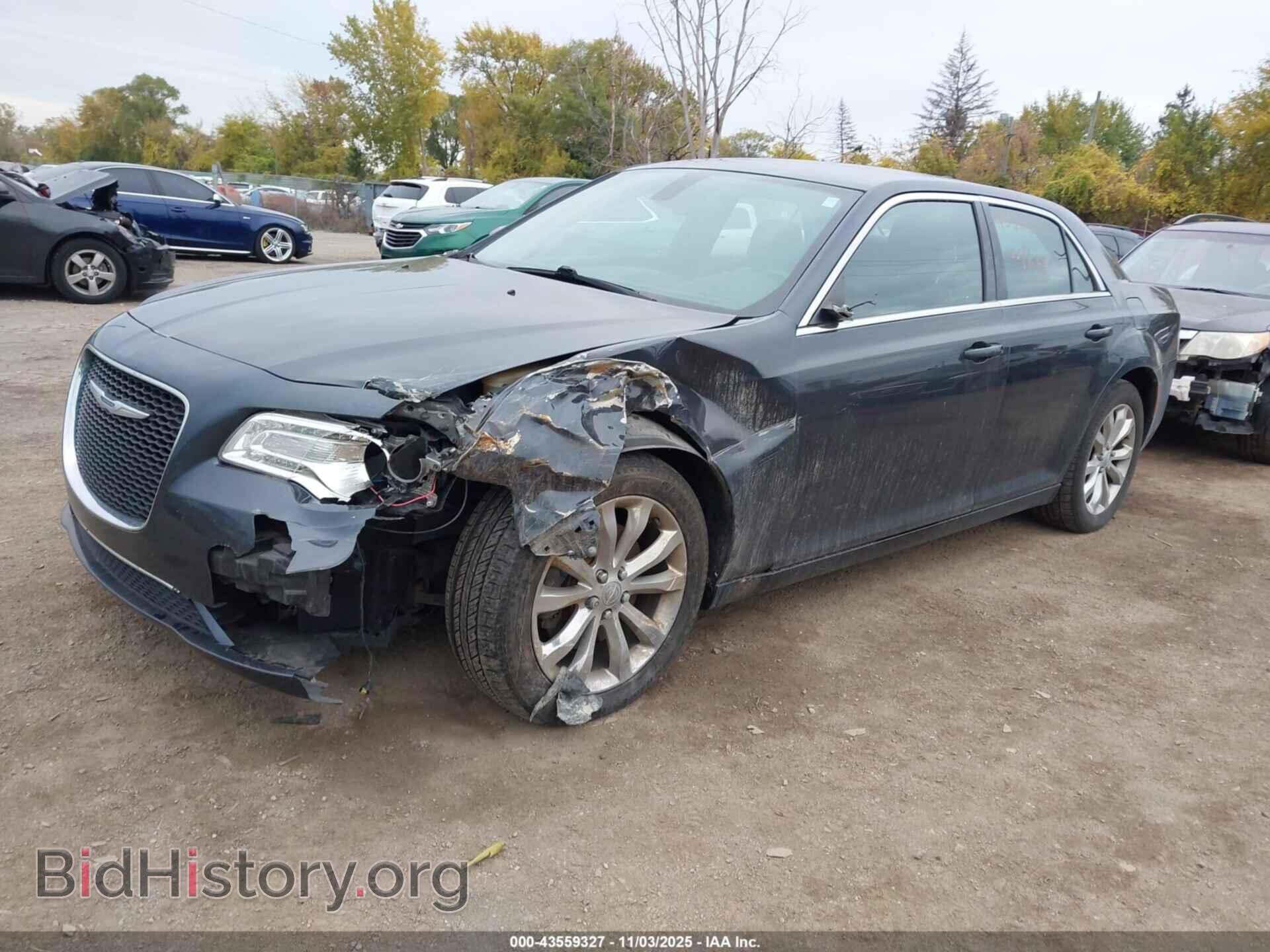 2017 CHRYSLER 300 - VIN: 2C3CCARG2HH541864 - Фото 2