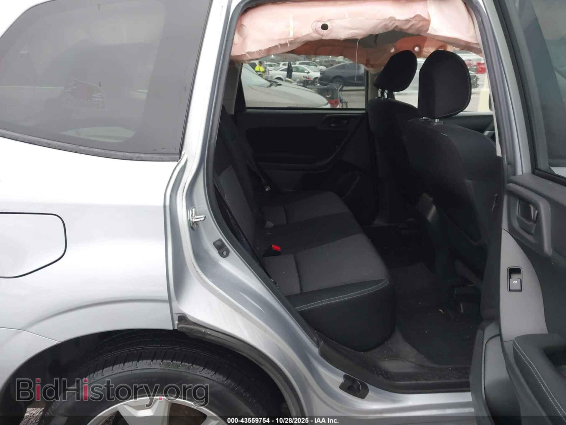 2015 SUBARU FORESTER - VIN: JF2SJADC5FH810137 - Фото 8