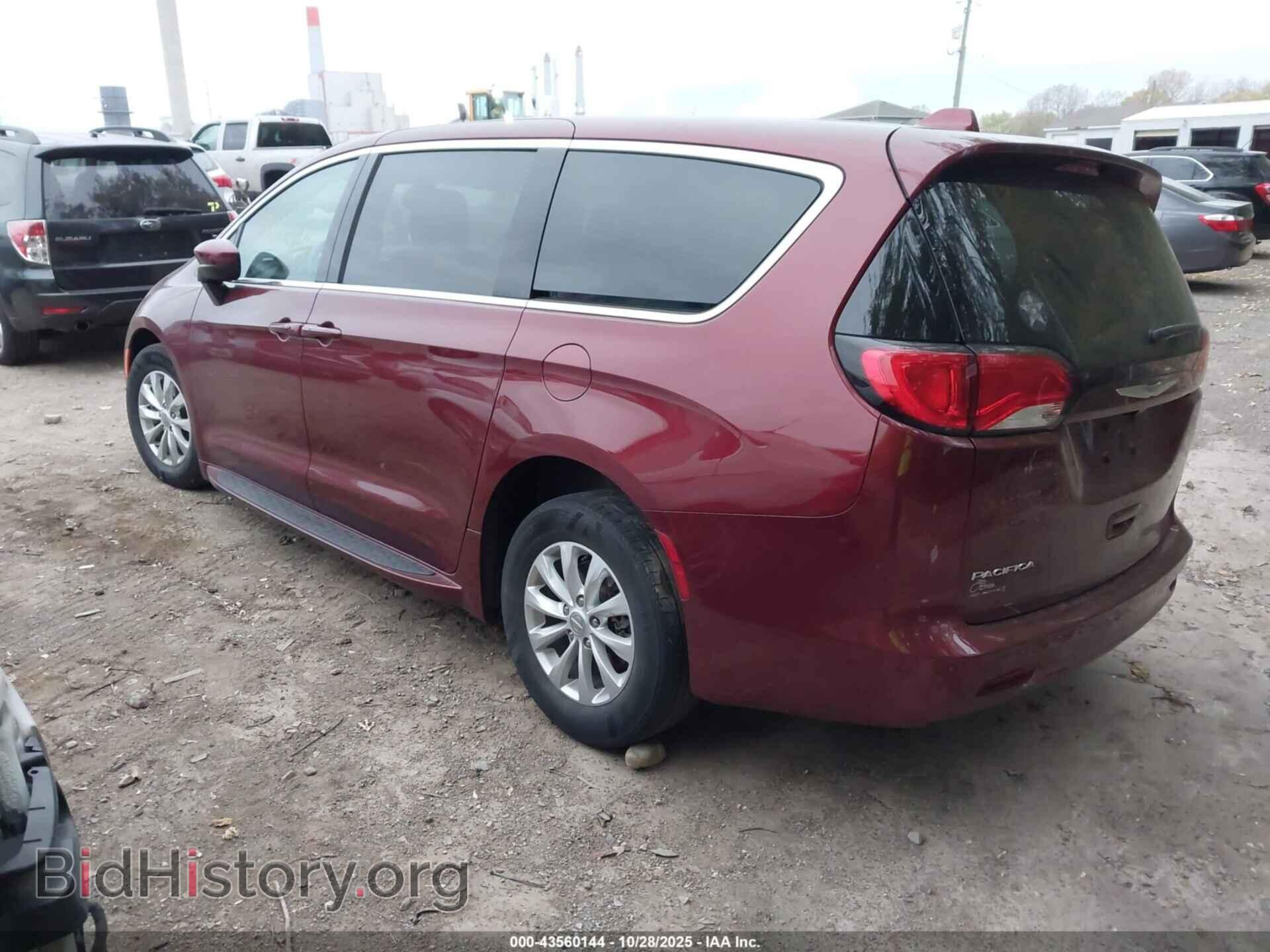 2017 CHRYSLER PACIFICA - VIN: 2C4RC1DG1HR695523 - Фото 3
