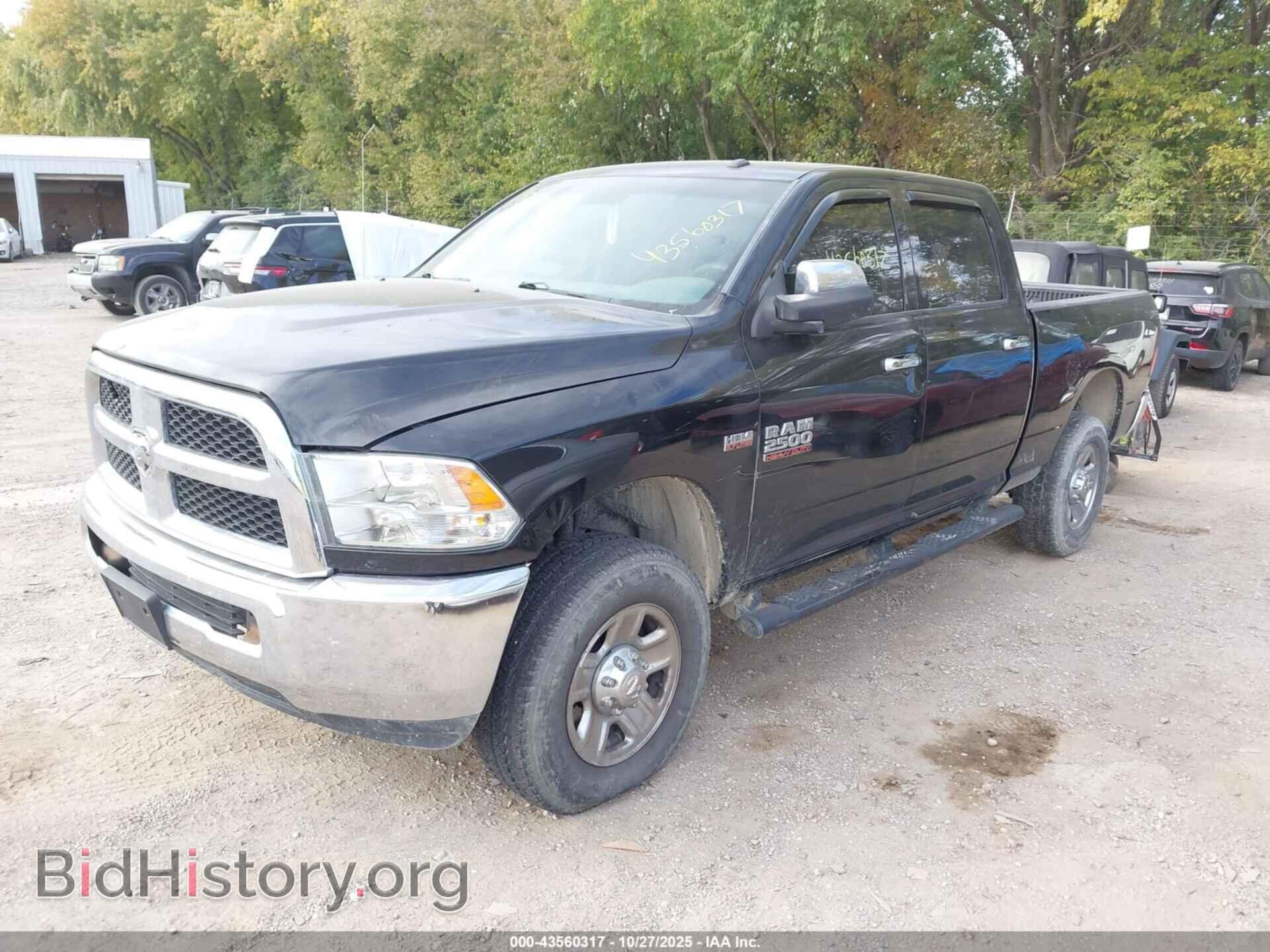 2017 RAM 2500 - VIN: 3C6TR5DT2HG580743 - Фото 2