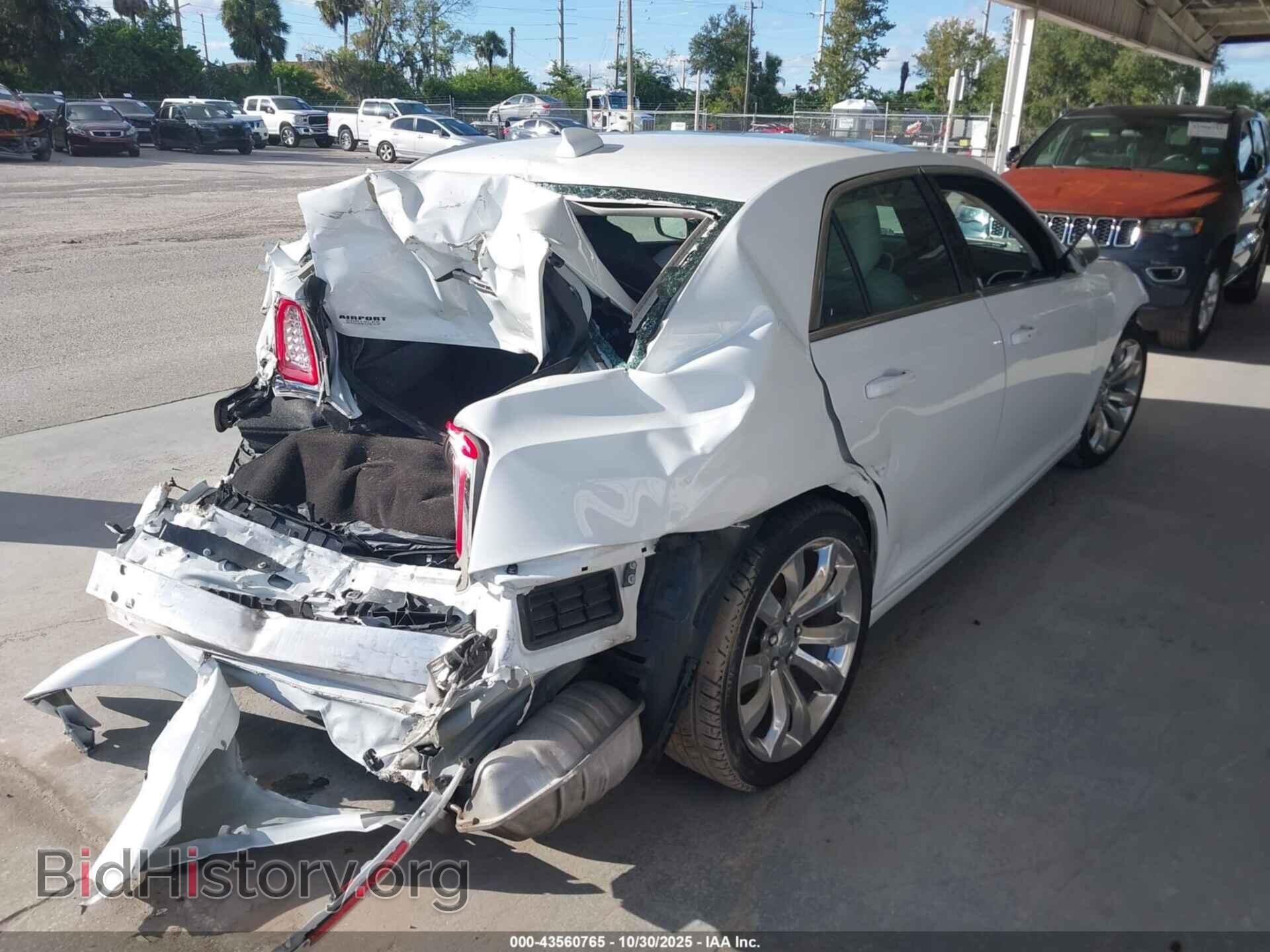 2021 CHRYSLER 300 - VIN: 2C3CCAAG1MH551081 - Фото 4