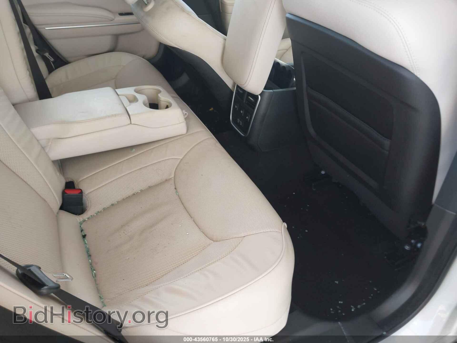 2021 CHRYSLER 300 - VIN: 2C3CCAAG1MH551081 - Фото 8
