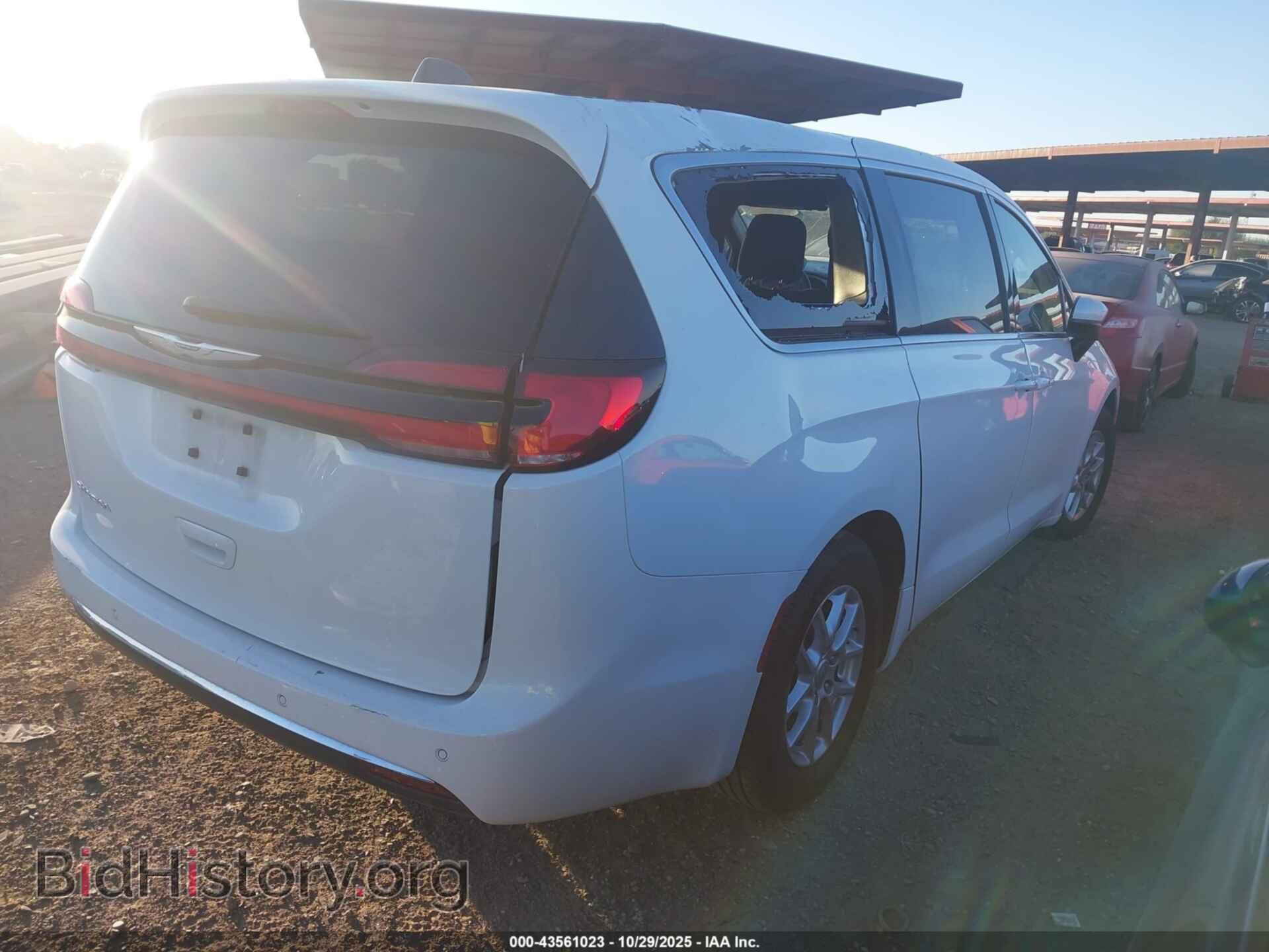 2023 CHRYSLER PACIFICA - VIN: 2C4RC1FG4PR559558 - Фото 4