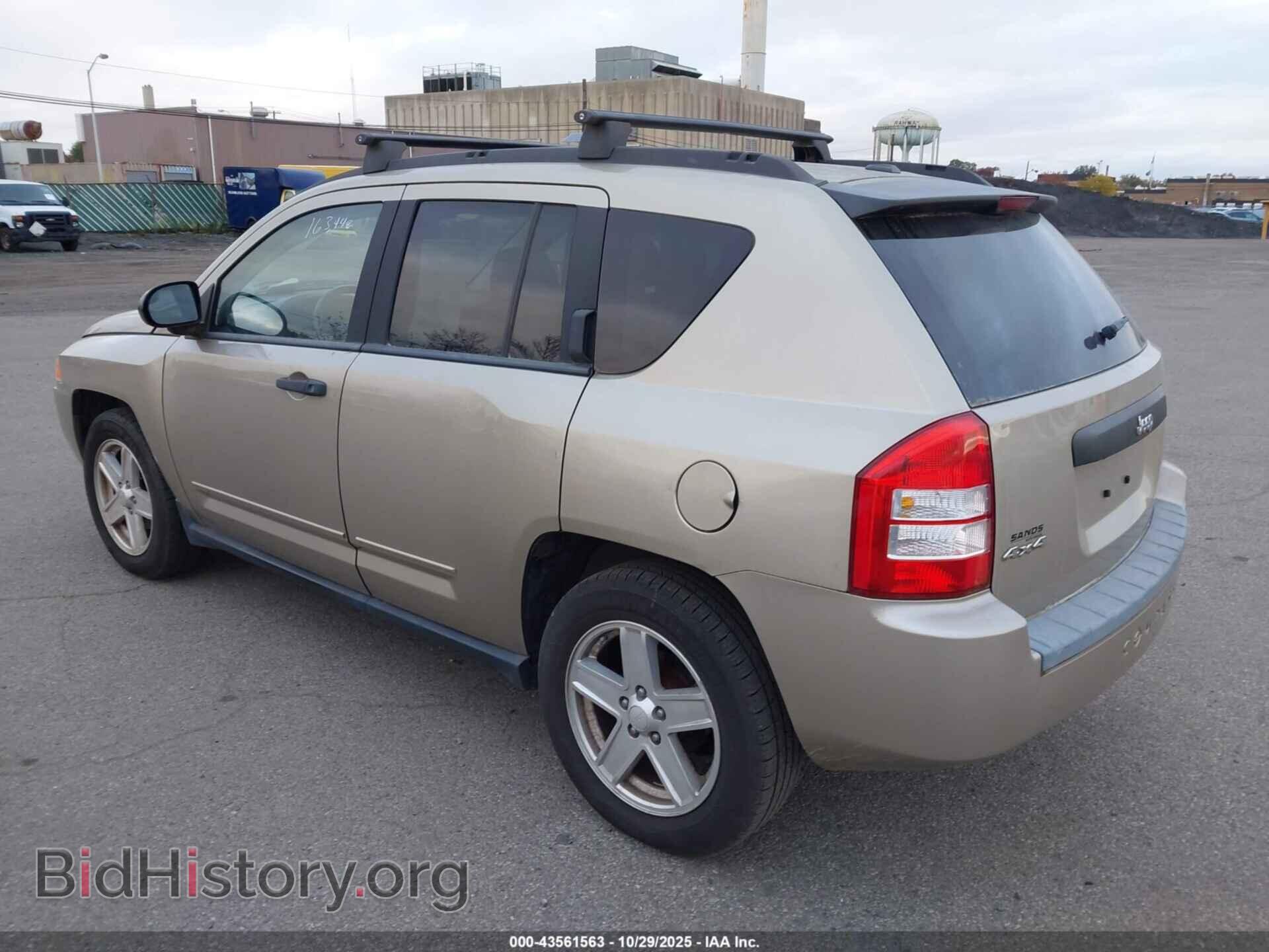 2009 JEEP COMPASS - VIN: 1J4FF47B89D217898 - Фото 3