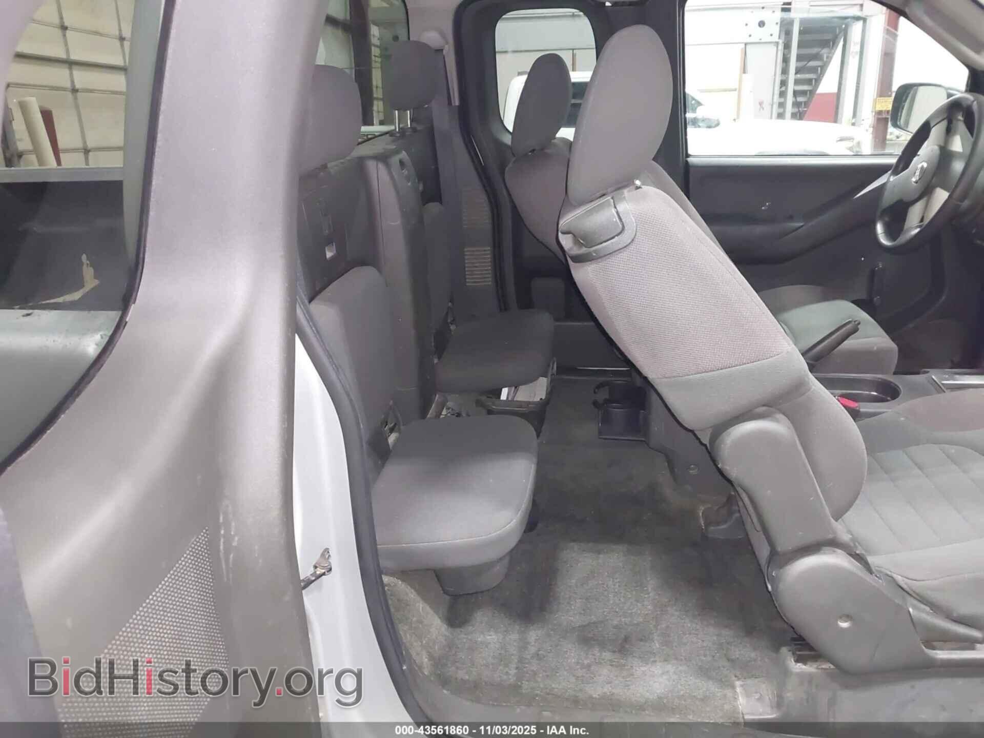 2011 NISSAN FRONTIER - VIN: 1N6BD0CT4BC448503 - Фото 8