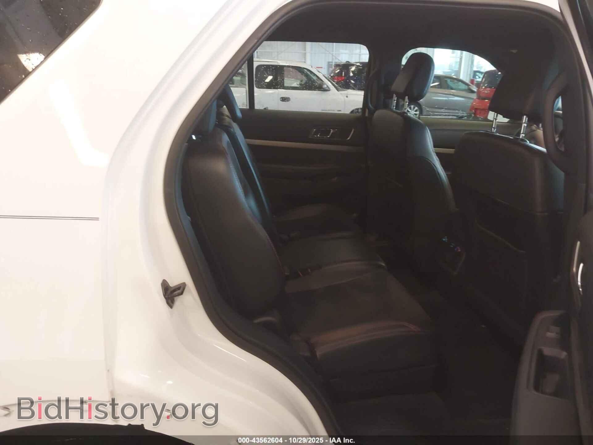 2018 FORD EXPLORER - VIN: 1FM5K7D87JGB78632 - Фото 8