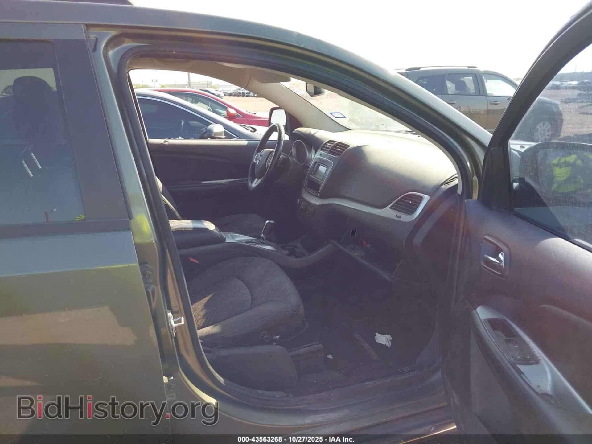 2017 DODGE JOURNEY - VIN: 3C4PDCGB5HT516784 - Фото 5