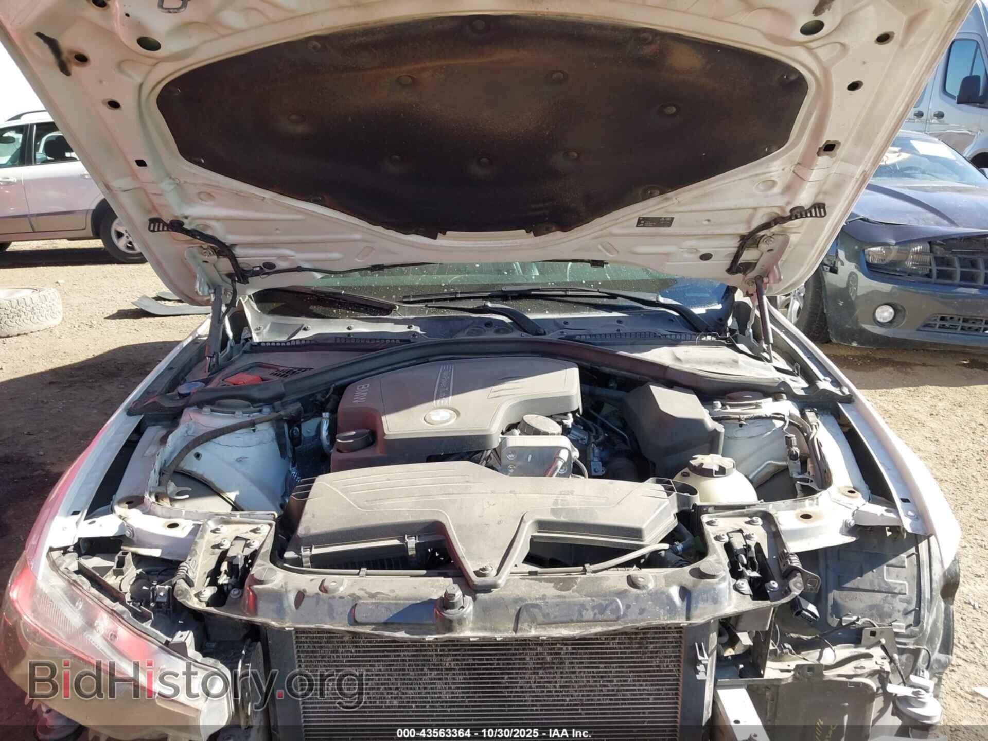 2016 BMW 320I - VIN: WBA8E1G56GNU12221 - Photo 10