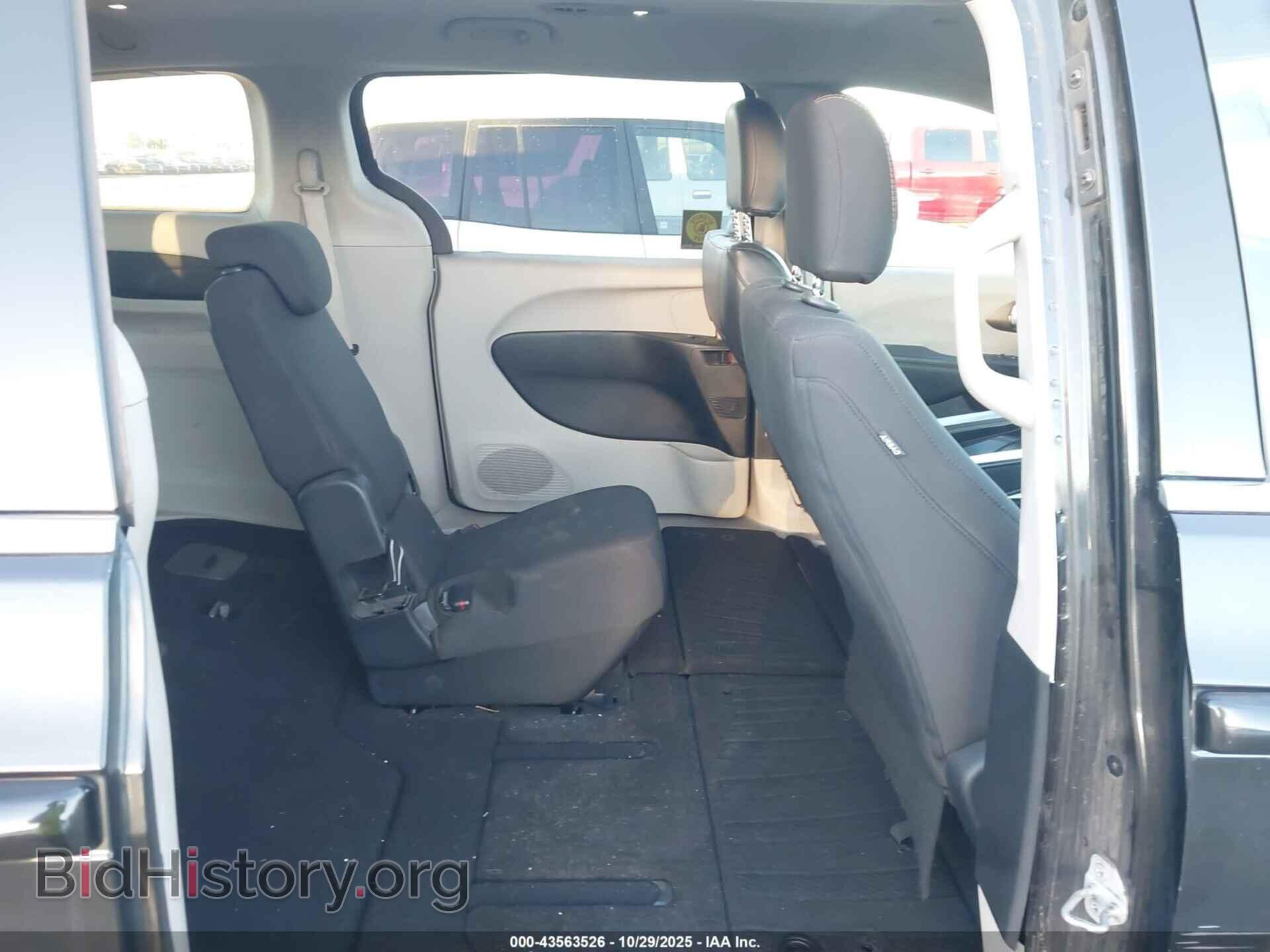 2017 CHRYSLER PACIFICA - VIN: 2C4RC1DG4HR840506 - Photo 8