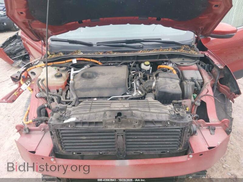 2020 Ford ESCAPE (VIN 1FMCU9DZ6LUA42759) — photo 10 of 17