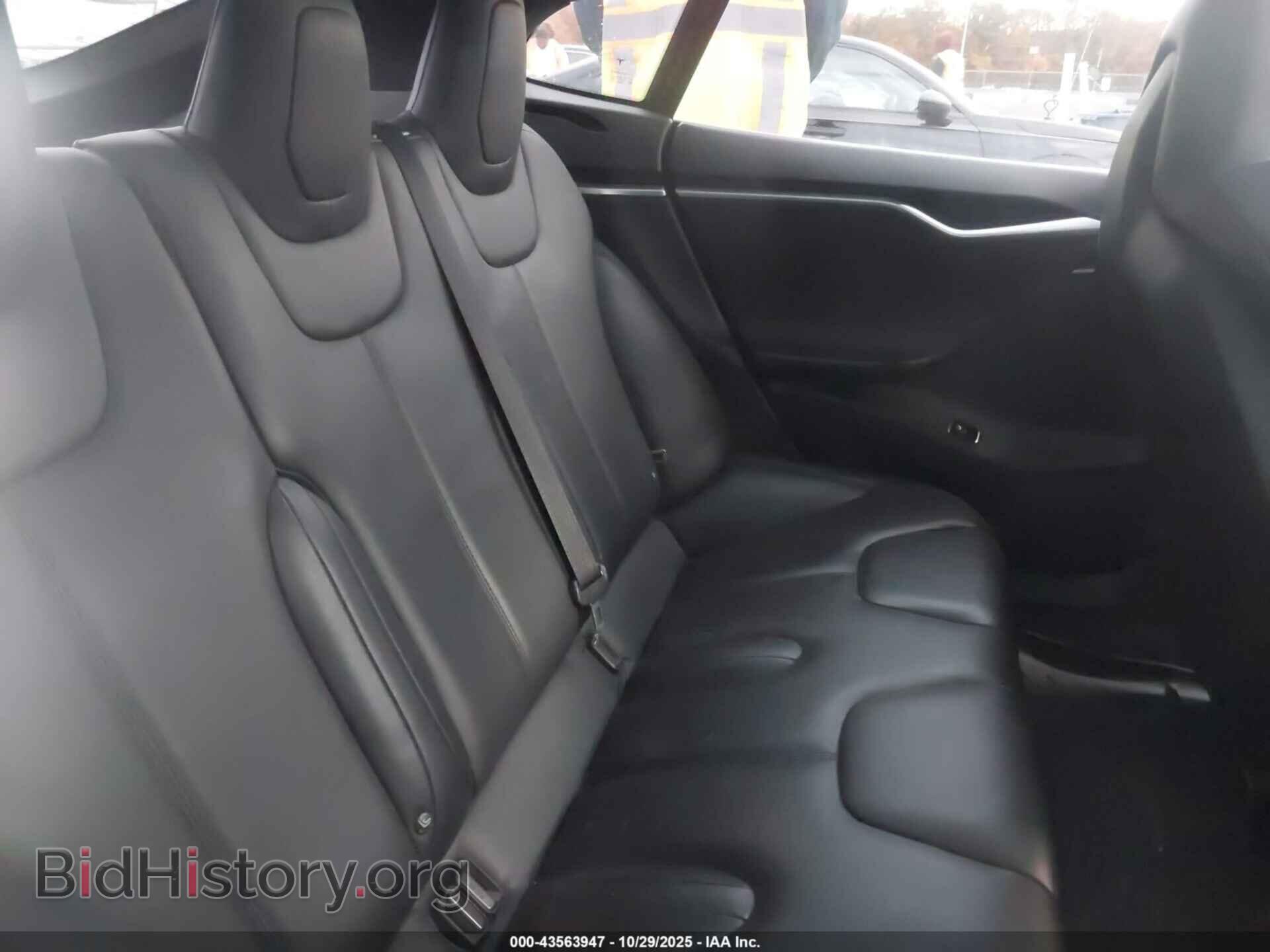 2015 TESLA MODEL S - VIN: 5YJSA1E20FF117996 - Photo 8