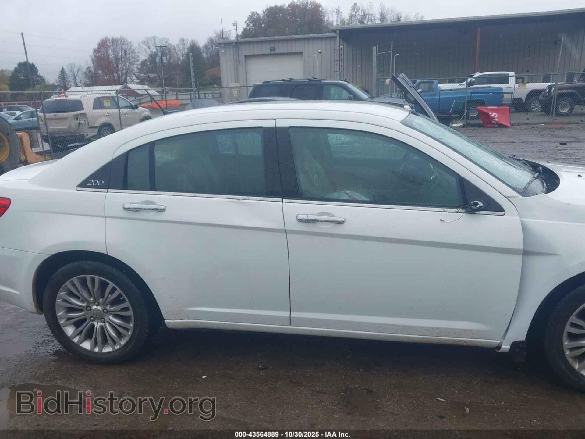2012 CHRYSLER 200 - VIN: 1C3CCBCG8CN305122 - Фото 13