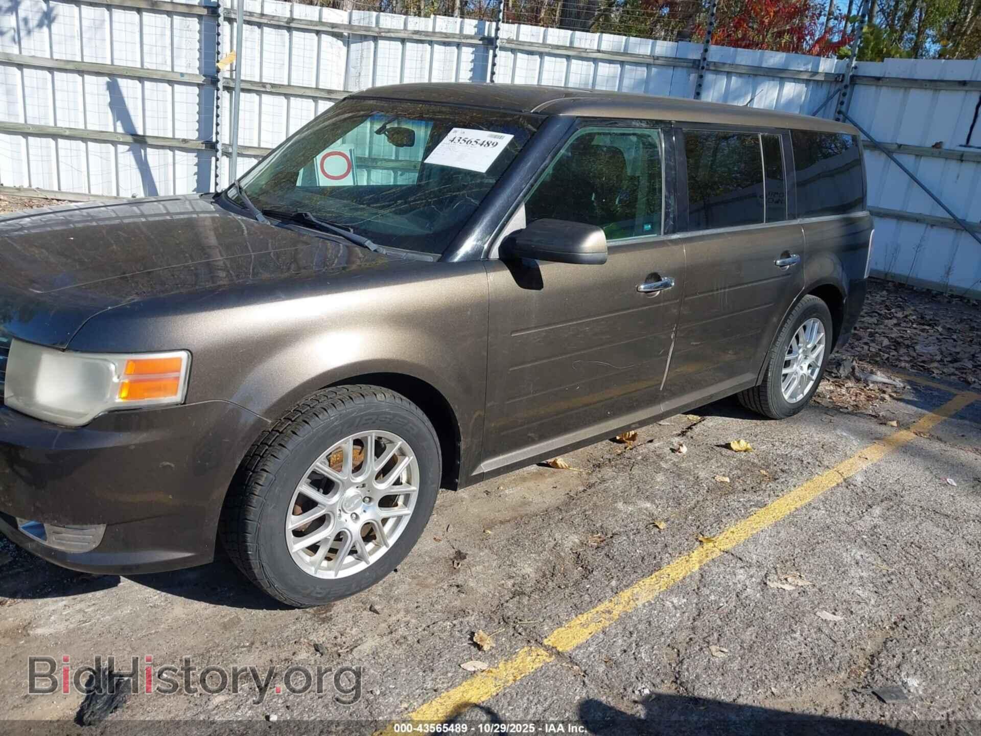 2011 FORD FLEX - VIN: 2FMGK5CC6BBD04278 - Photo 2