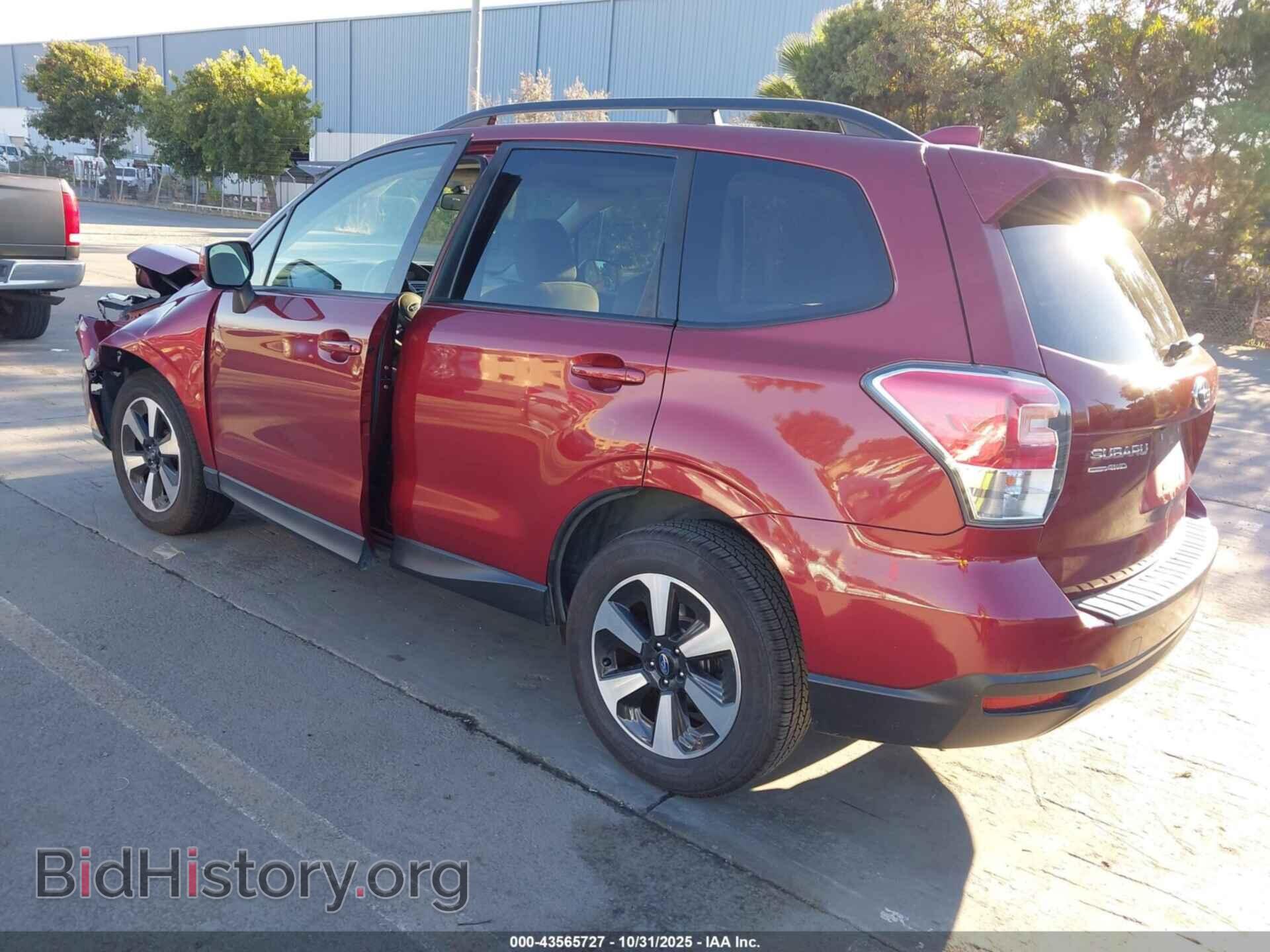 2017 SUBARU FORESTER - VIN: JF2SJAEC5HH577765 - Фото 3