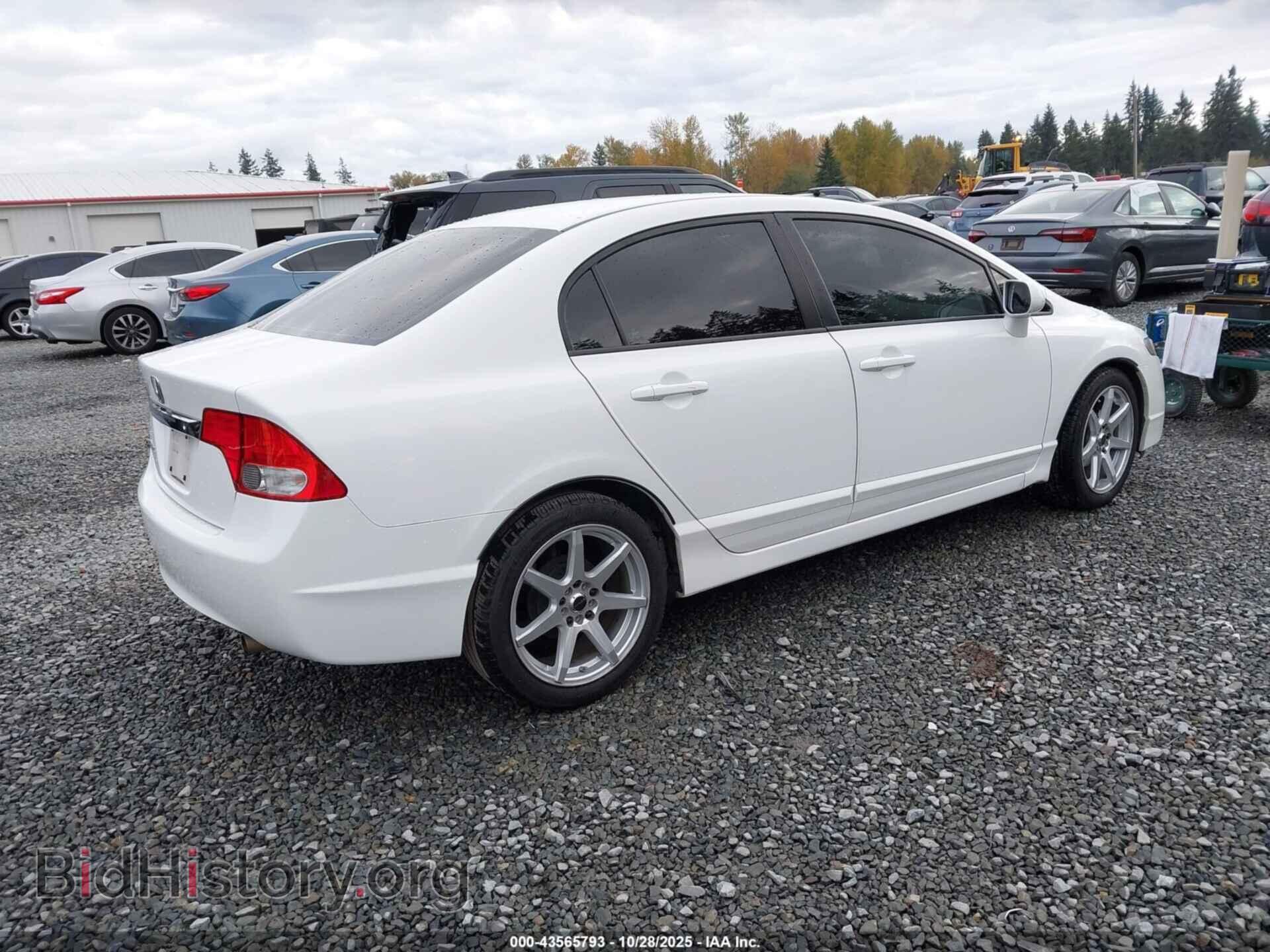 2009 HONDA CIVIC - VIN: 19XFA16589E045384 - Фото 4