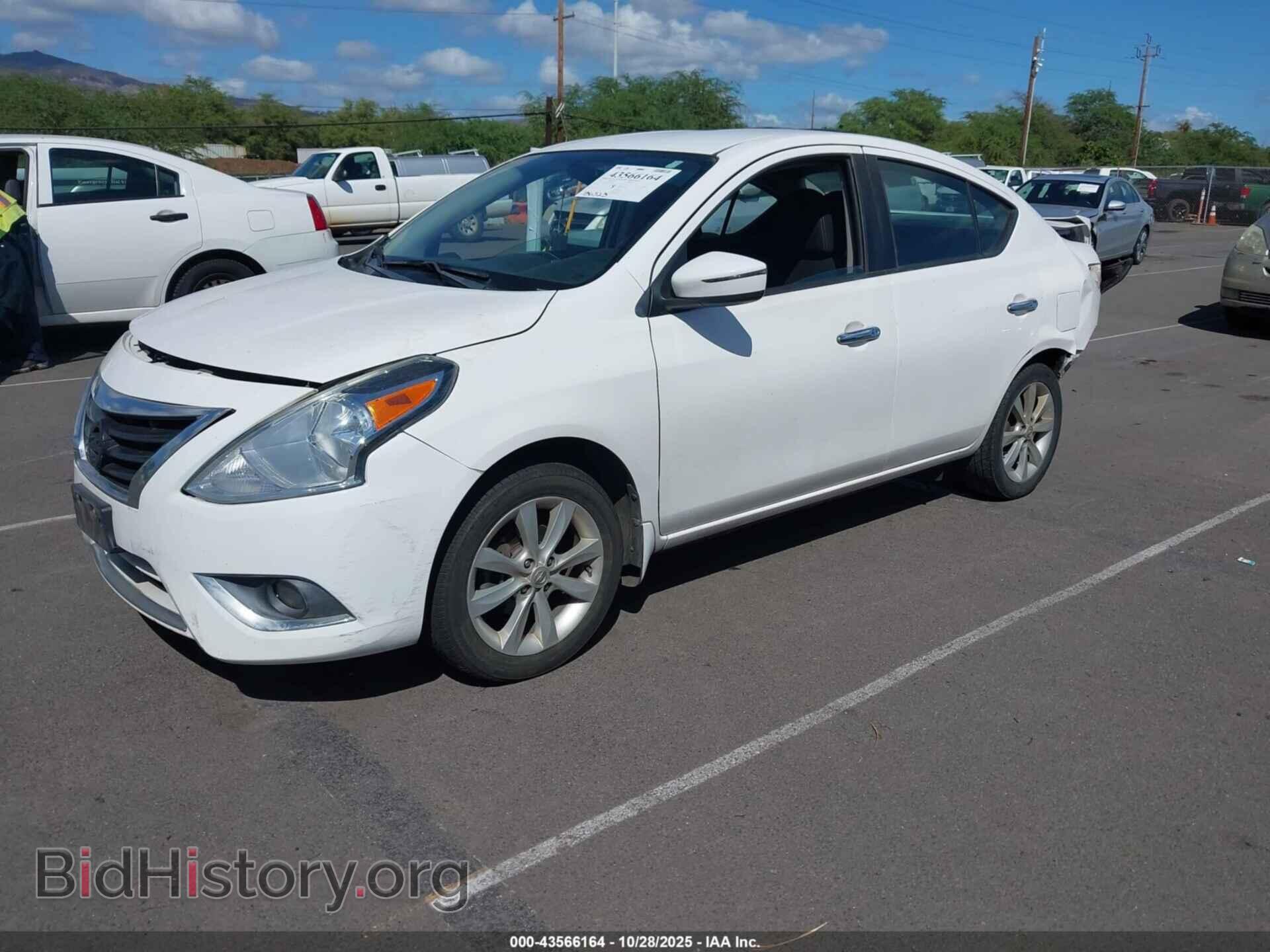 2017 NISSAN VERSA - VIN: 3N1CN7AP1HL818664 - Фото 2