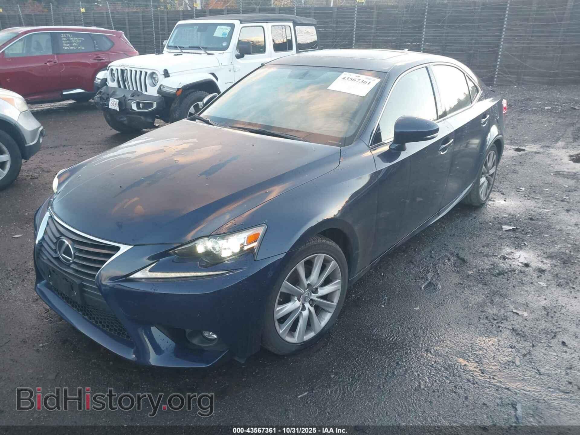 2015 LEXUS IS 250 - VIN: JTHCF1D2XF5027648 - Photo 2
