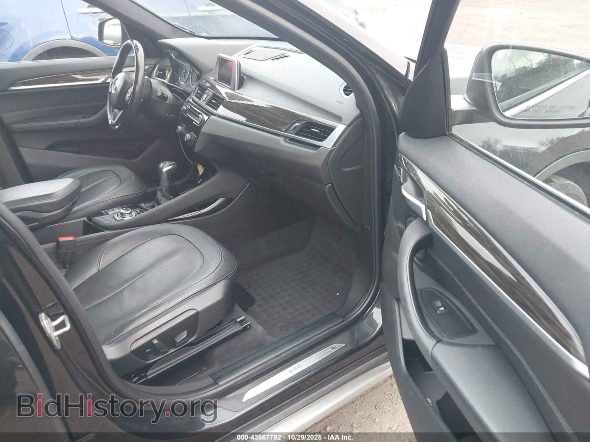 2016 BMW X1 - VIN: WBXHT3C30G5E50722 - Фото 5