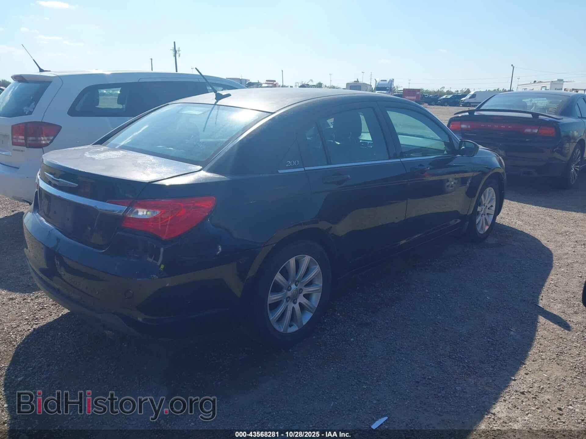 2012 CHRYSLER 200 - VIN: 1C3CCBBB5CN331070 - Фото 4