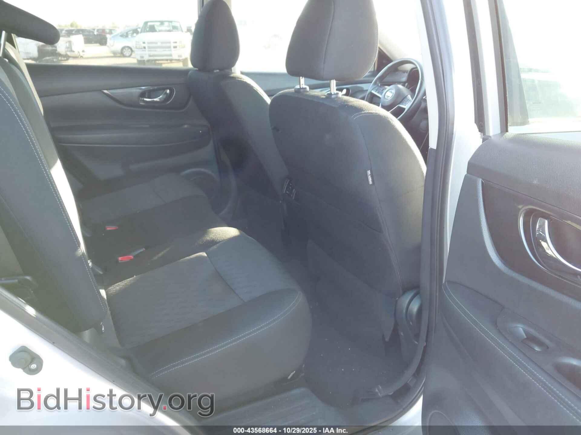2018 NISSAN ROGUE - VIN: KNMAT2MT0JP579821 - Фото 8