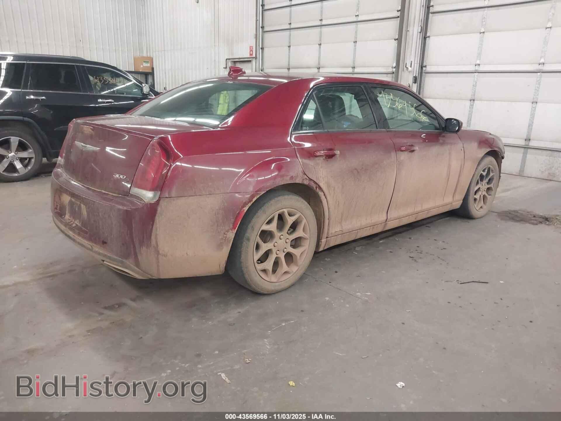 2018 CHRYSLER 300 - VIN: 2C3CCAGG8JH198907 - Фото 4