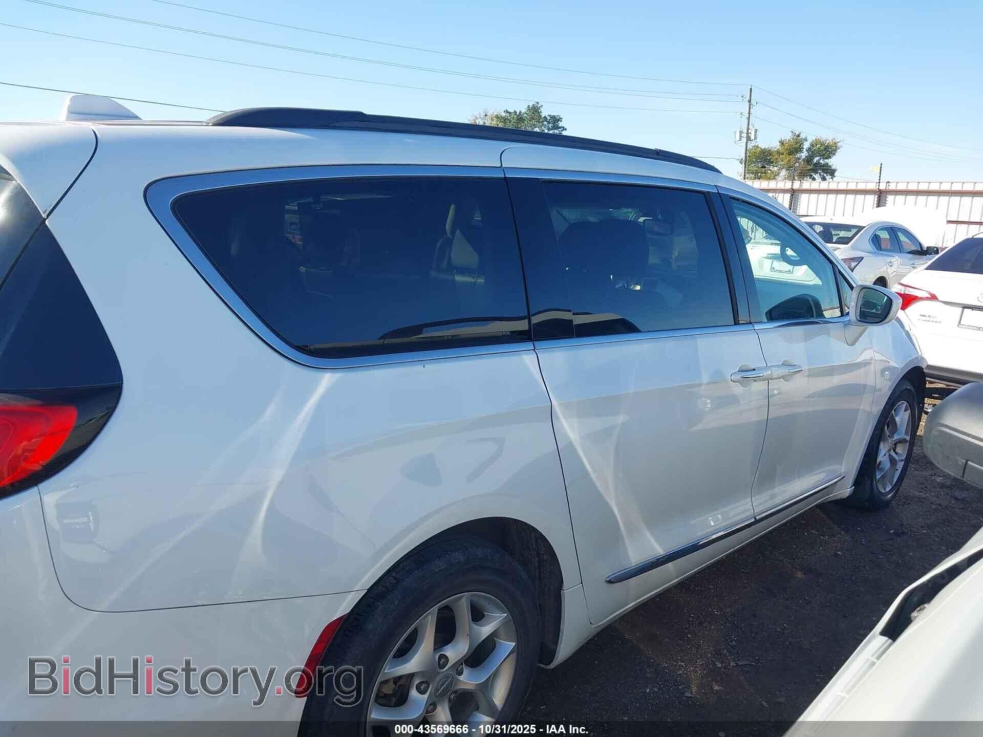 2017 CHRYSLER PACIFICA - VIN: 2C4RC1BG0HR803147 - Фото 14