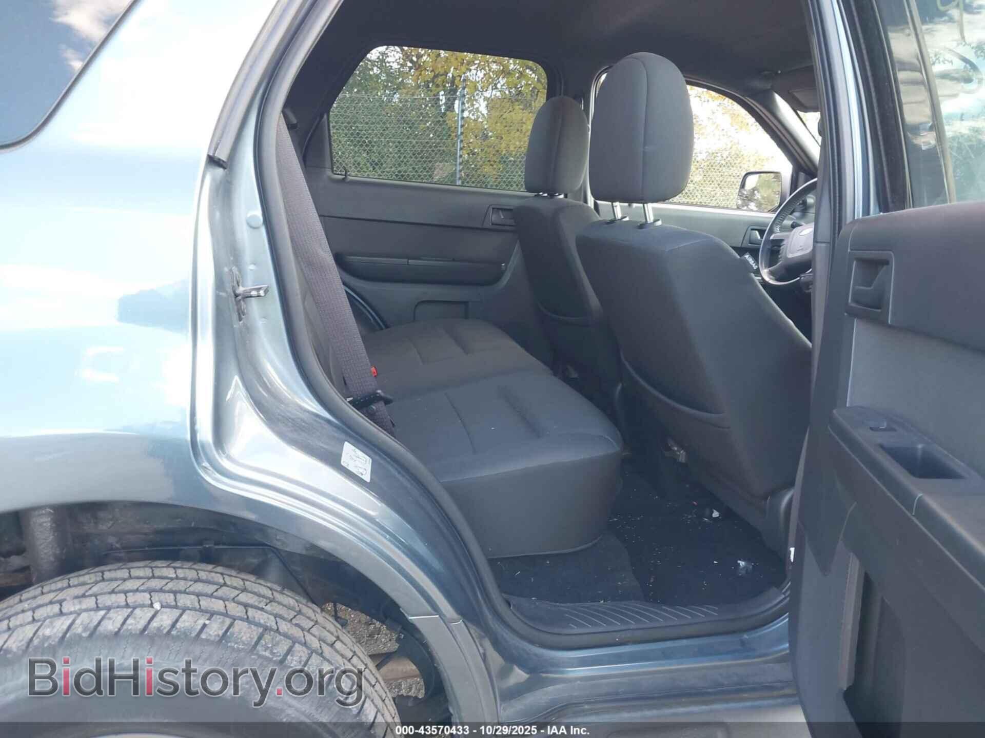 2010 FORD ESCAPE - VIN: 1FMCU9D72AKC30136 - Фото 8
