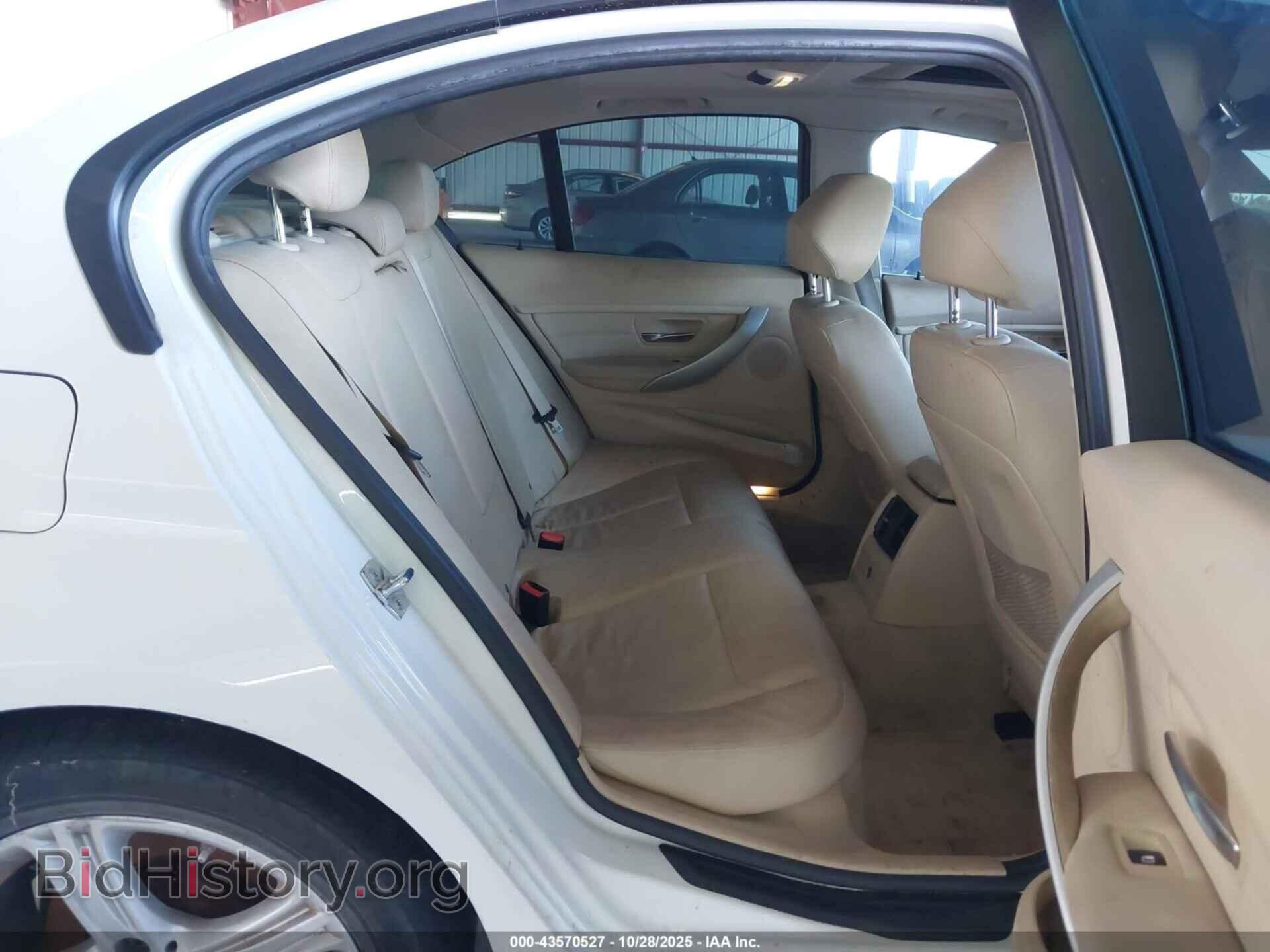 2012 BMW 328I - VIN: WBA3A5G5XCNP18233 - Фото 8