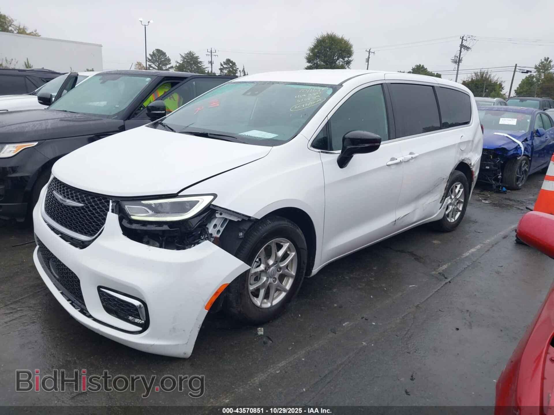 2025 CHRYSLER PACIFICA - VIN: 2C4RC1BG9SR576869 - Фото 6