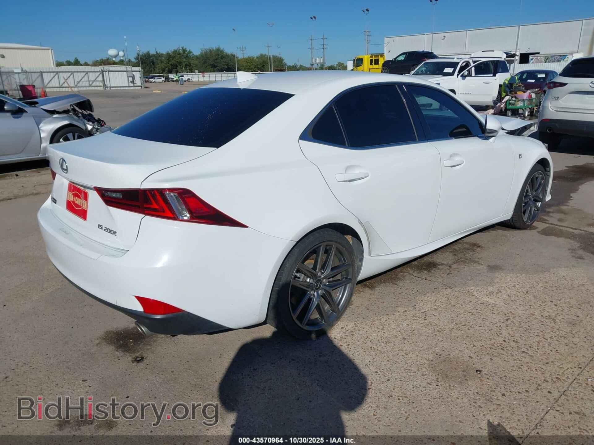 2016 LEXUS IS 200T - VIN: JTHBA1D21G5015495 - Фото 4