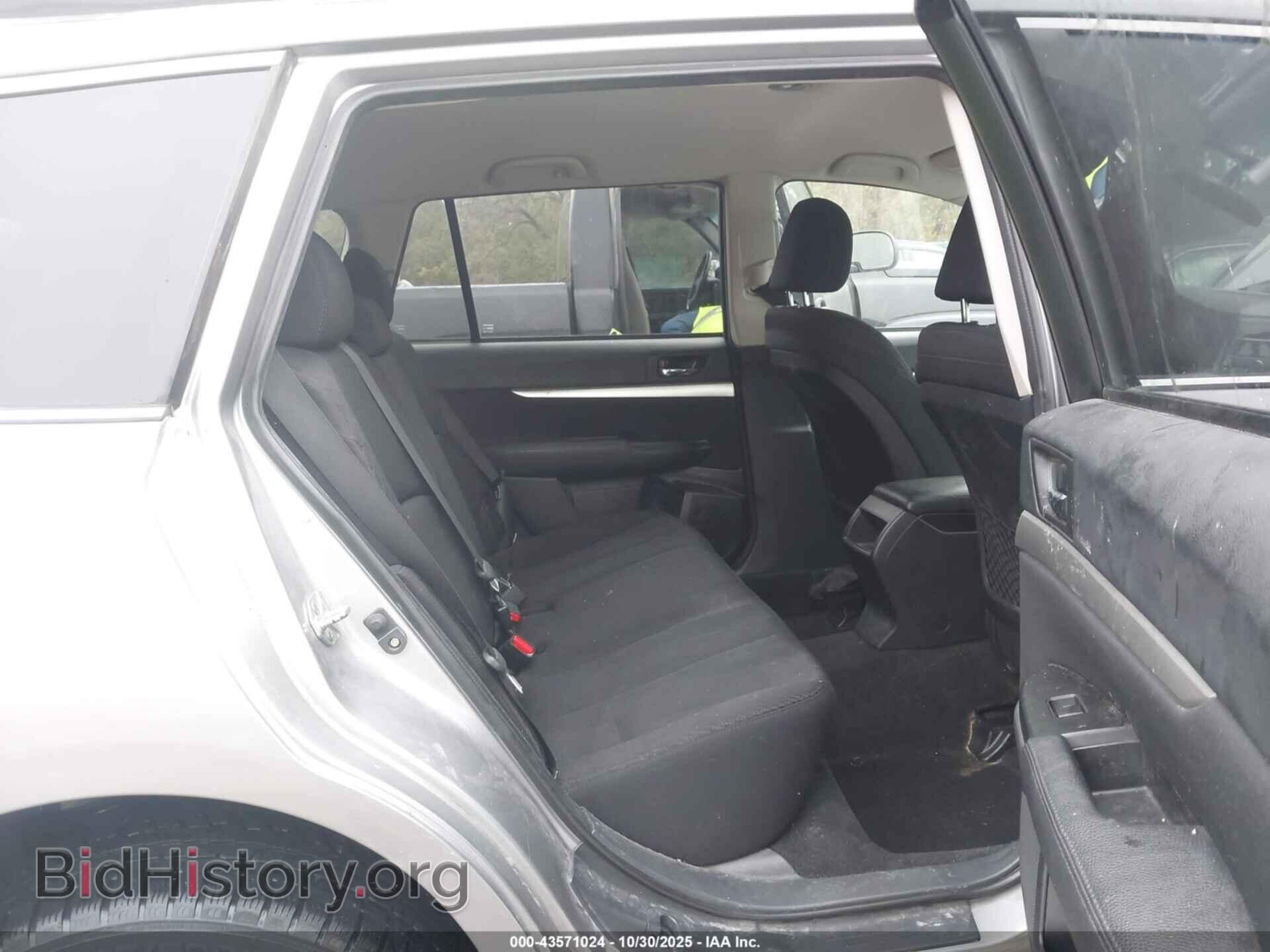 2011 SUBARU OUTBACK - VIN: 4S4BRCCC6B3364233 - Фото 8