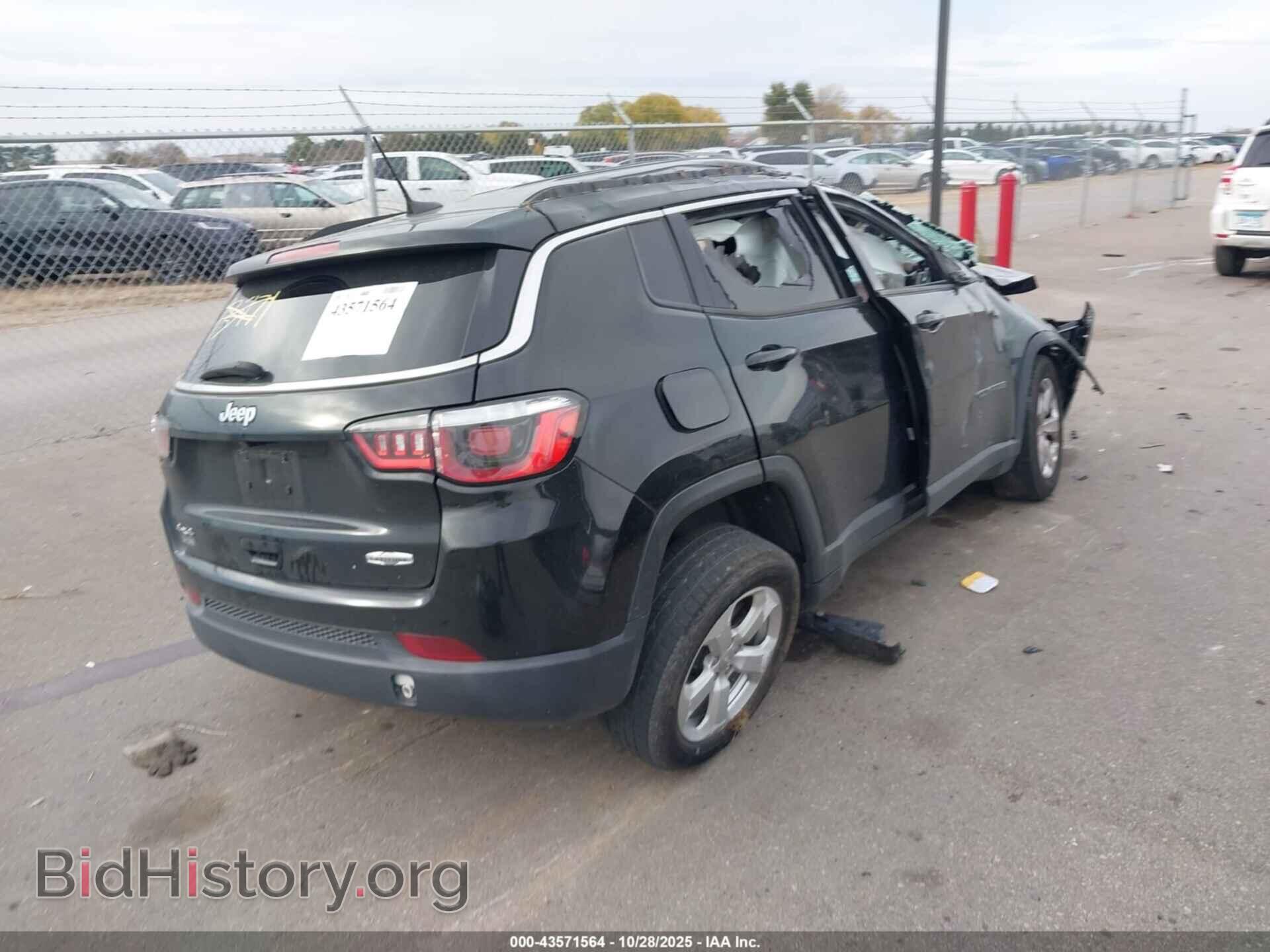 2018 JEEP COMPASS - VIN: 3C4NJDBB4JT142672 - Фото 4