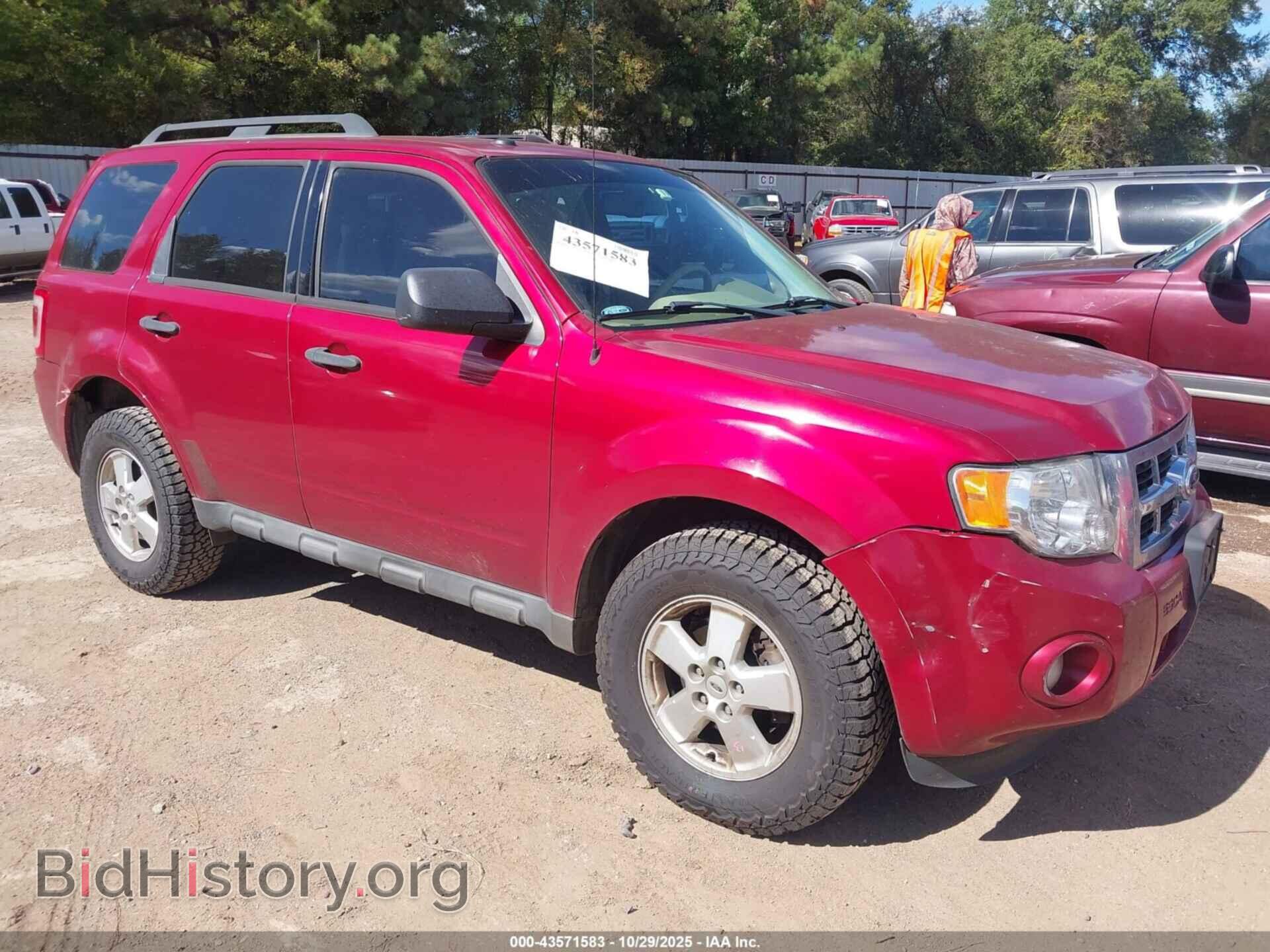 Фотография 1FMCU0D76CKB03422 - FORD ESCAPE 2012