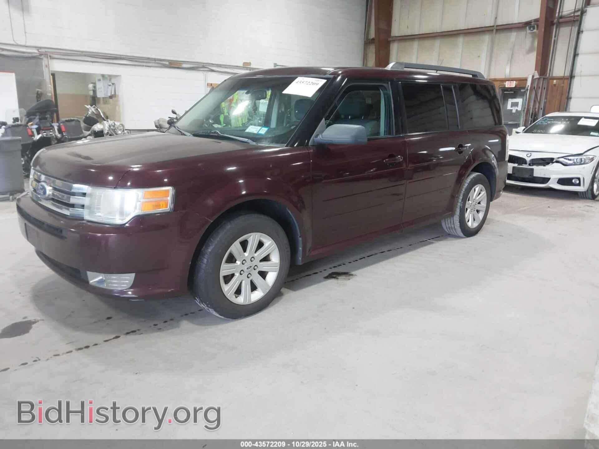 2011 FORD FLEX - VIN: 2FMGK5BC1BBD07333 - Фото 2