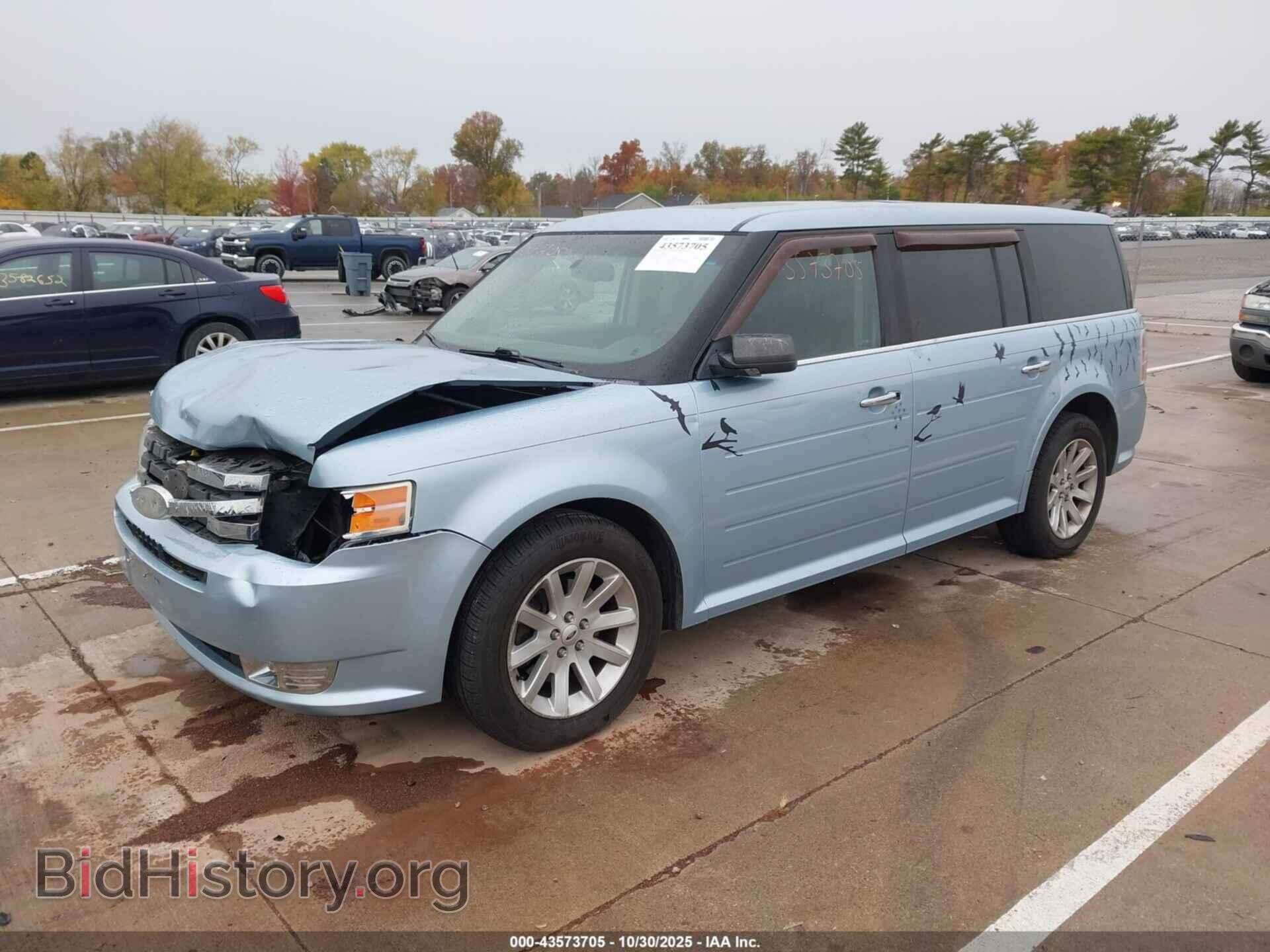 2009 FORD FLEX - VIN: 2FMEK62C19BA07962 - Фото 2