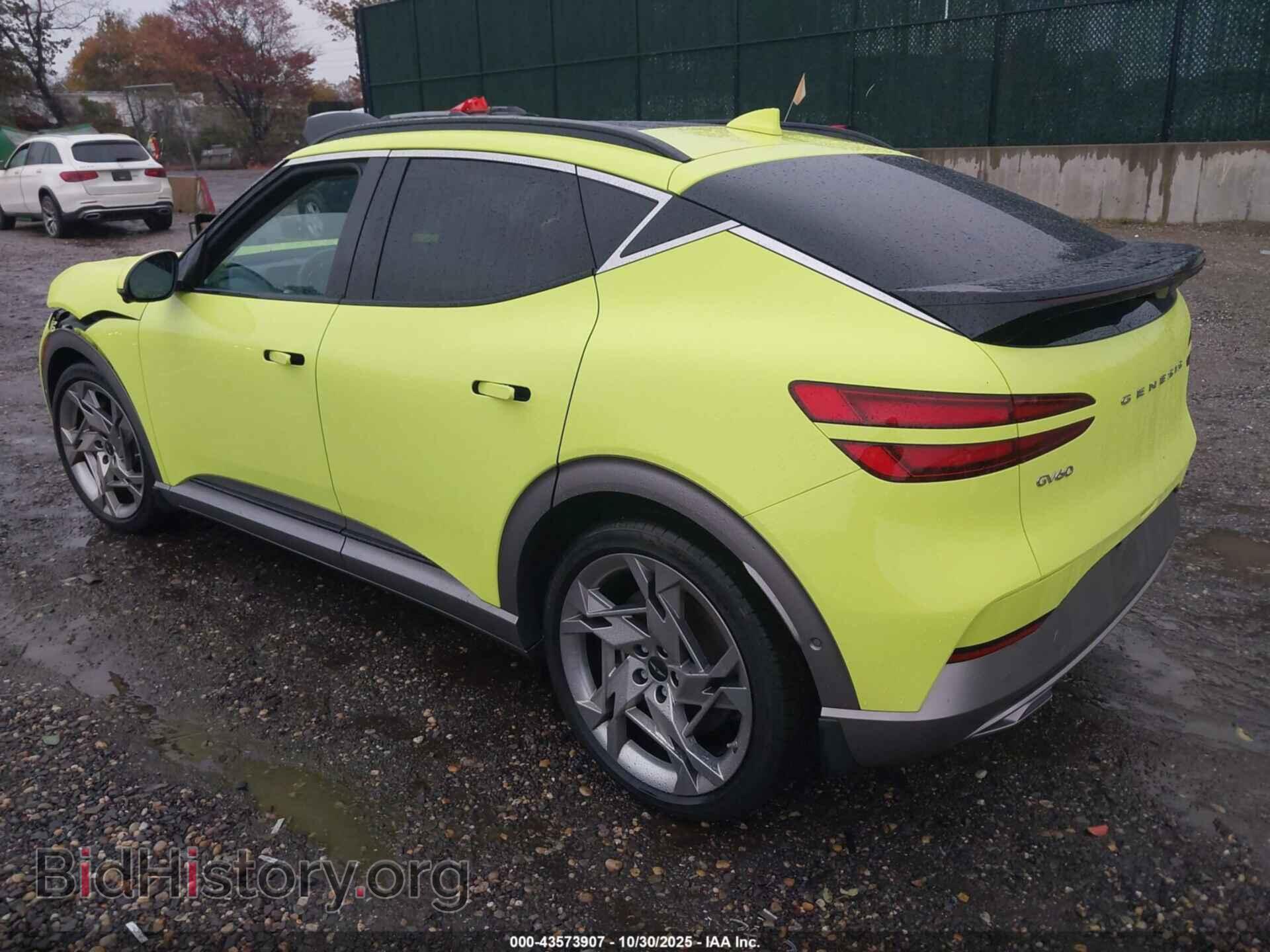 2023 GENESIS GV60 - VIN: KMUKEDTB6PU002348 - Photo 3