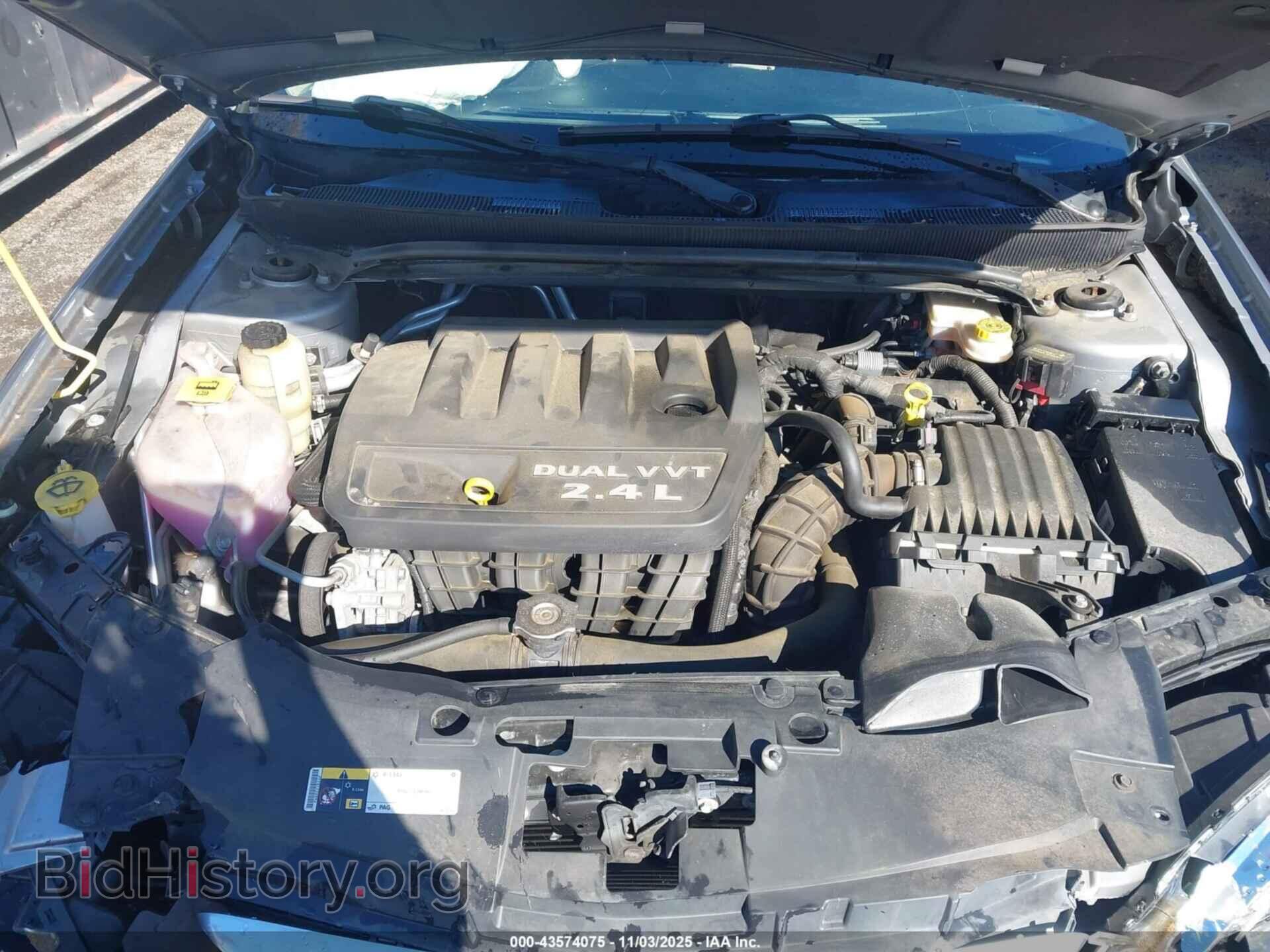 2014 CHRYSLER 200 - VIN: 1C3CCBBB4EN176806 - Фото 10