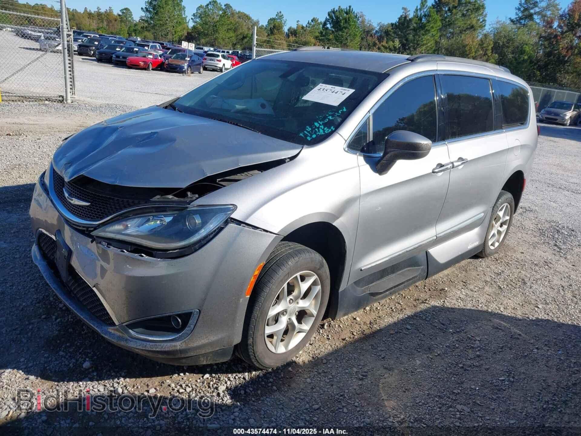2017 CHRYSLER PACIFICA - VIN: 2C4RC1BG6HR564655 - Фото 2