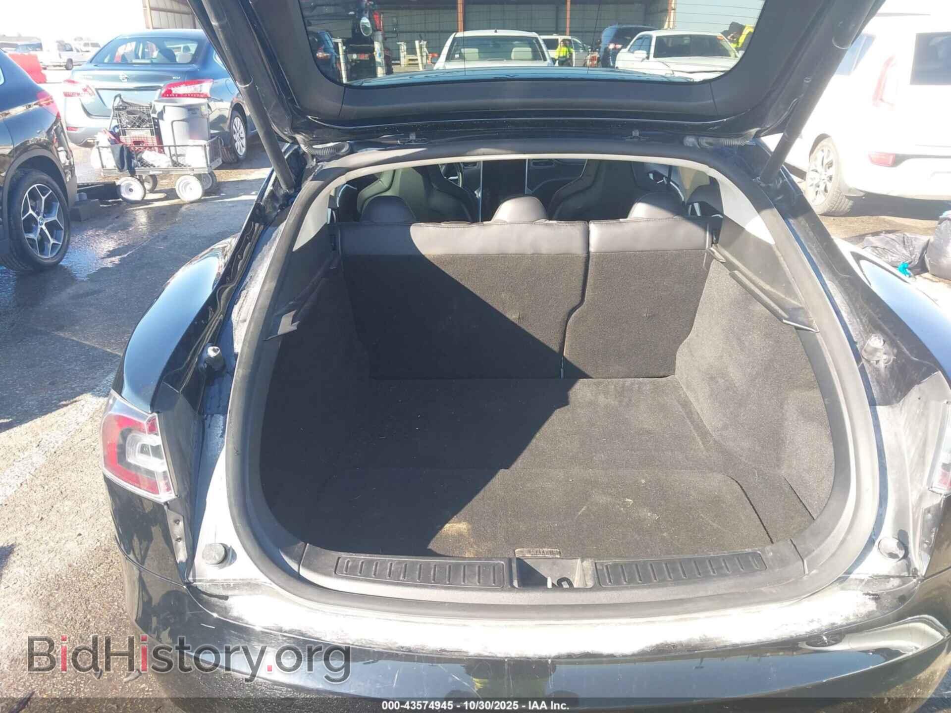 2013 TESLA MODEL S - VIN: 5YJSA1CP9DFP06248 - Фото 21