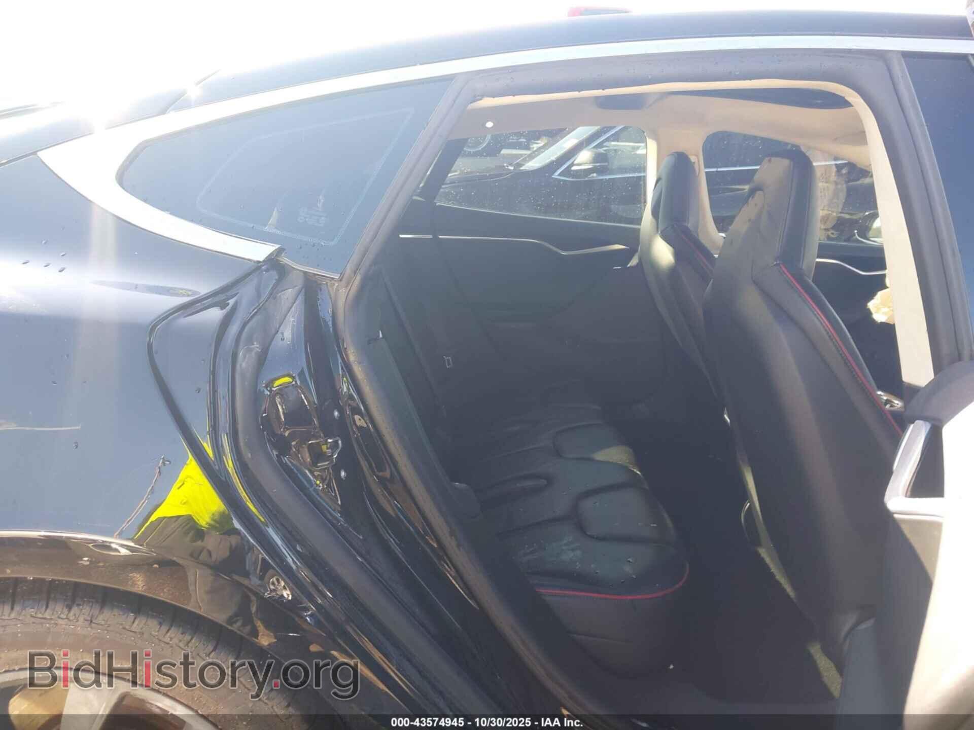 2013 TESLA MODEL S - VIN: 5YJSA1CP9DFP06248 - Фото 8