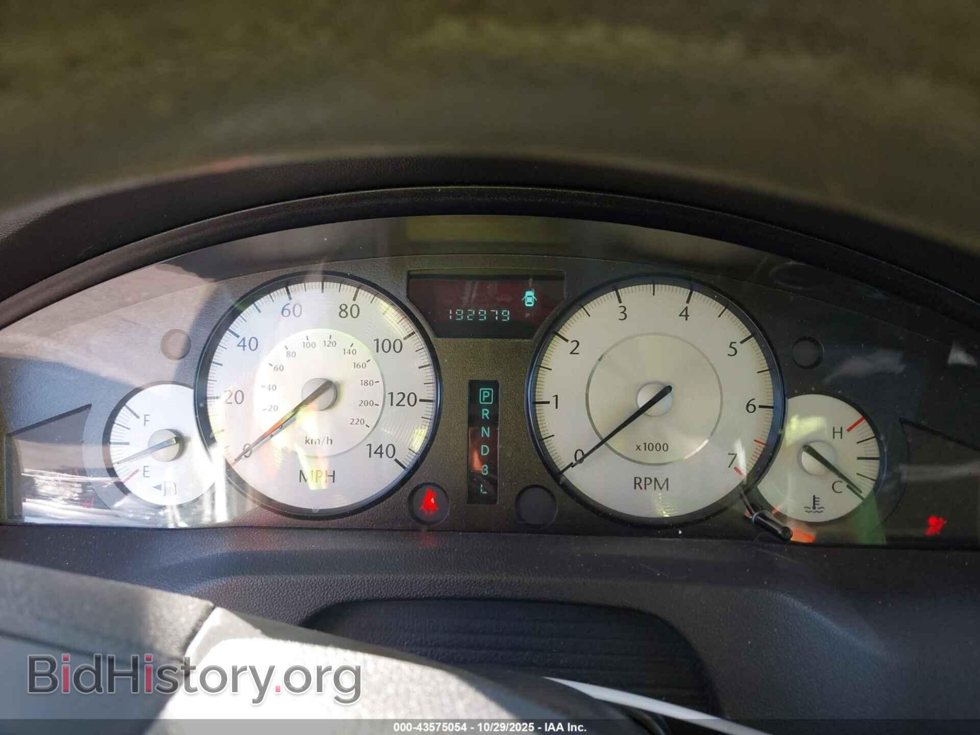 2010 CHRYSLER 300 - VIN: 2C3CA4CD9AH224711 - Фото 7
