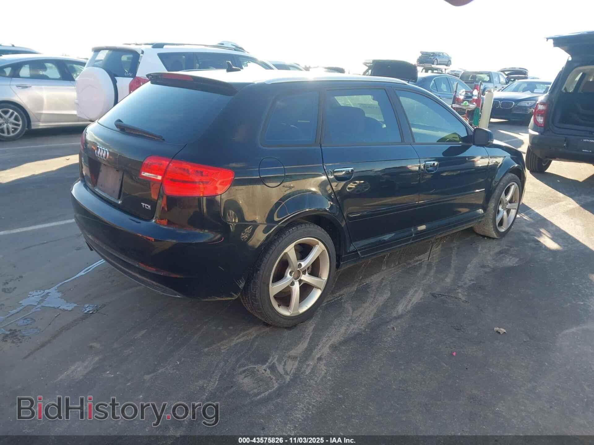 2013 AUDI A3 - VIN: WAUBJAFM0DA021207 - Фото 4